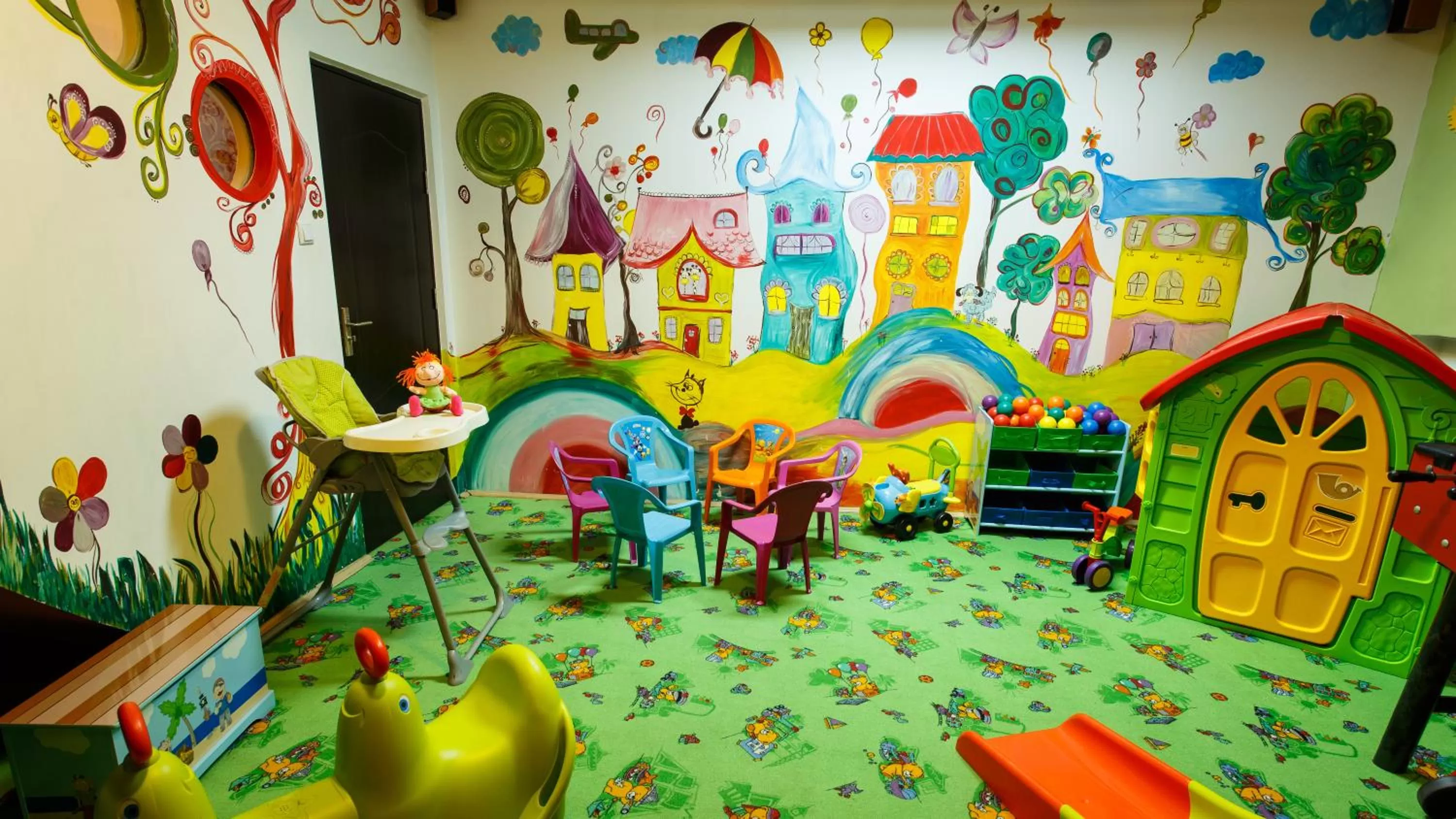 Kid's Club in Hamlet Hotel