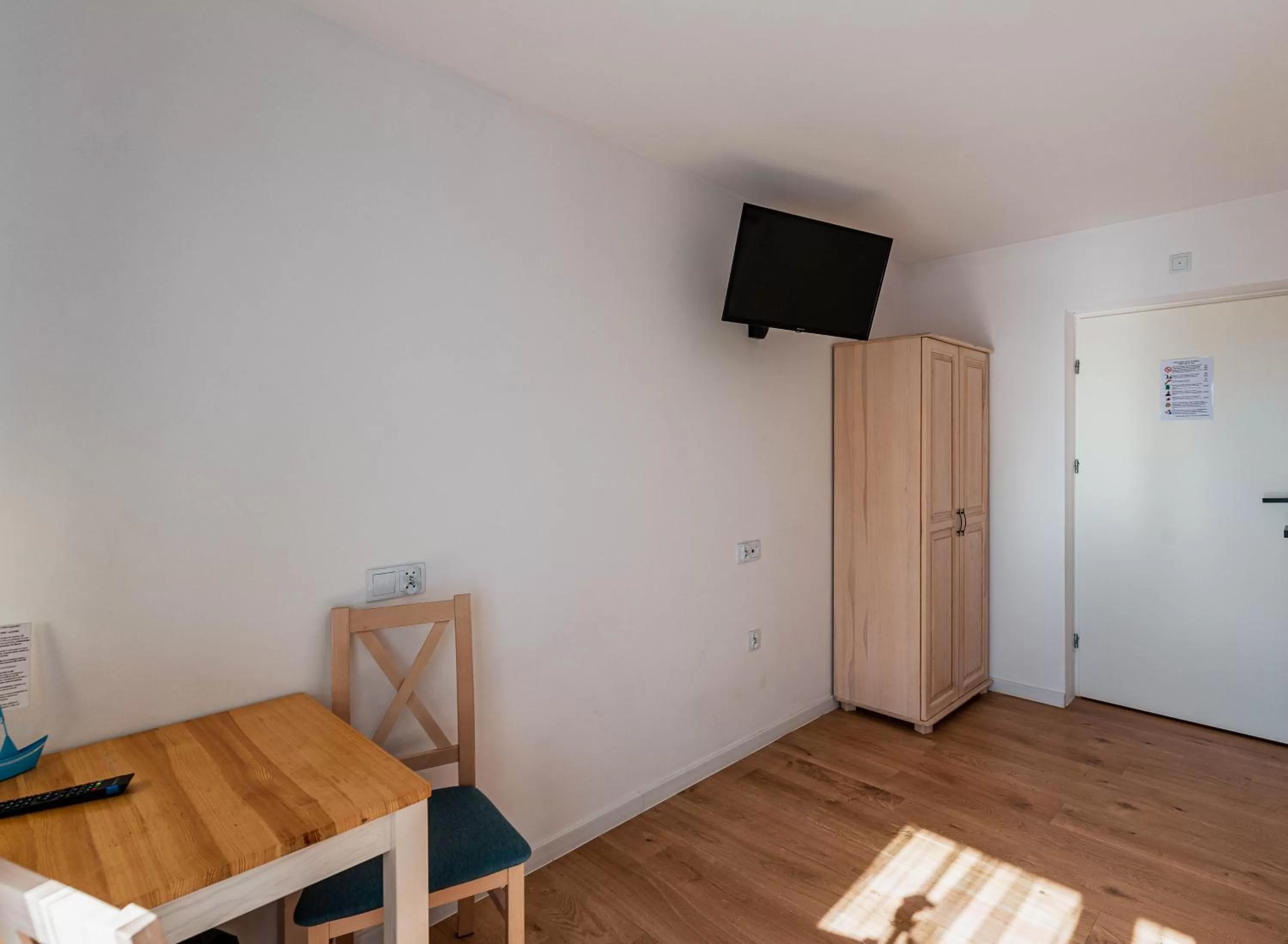 TV and multimedia, TV/Entertainment Center in Willa ŻeglarSki