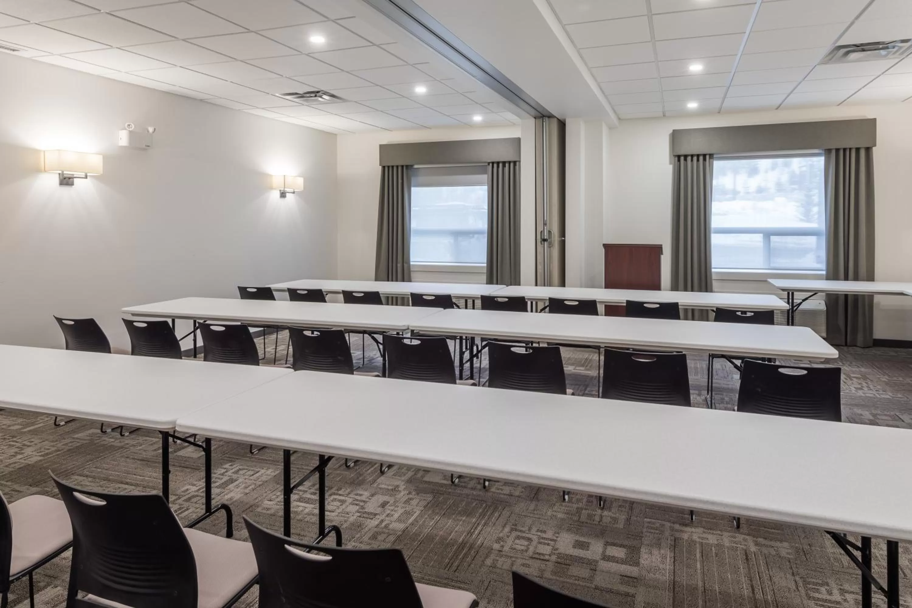 Meeting/conference room in Ramada by Wyndham Revelstoke