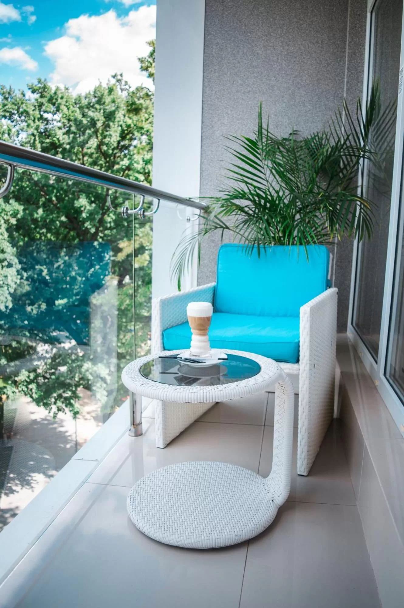 Day in Hotel & Spa NEMO with dolphins