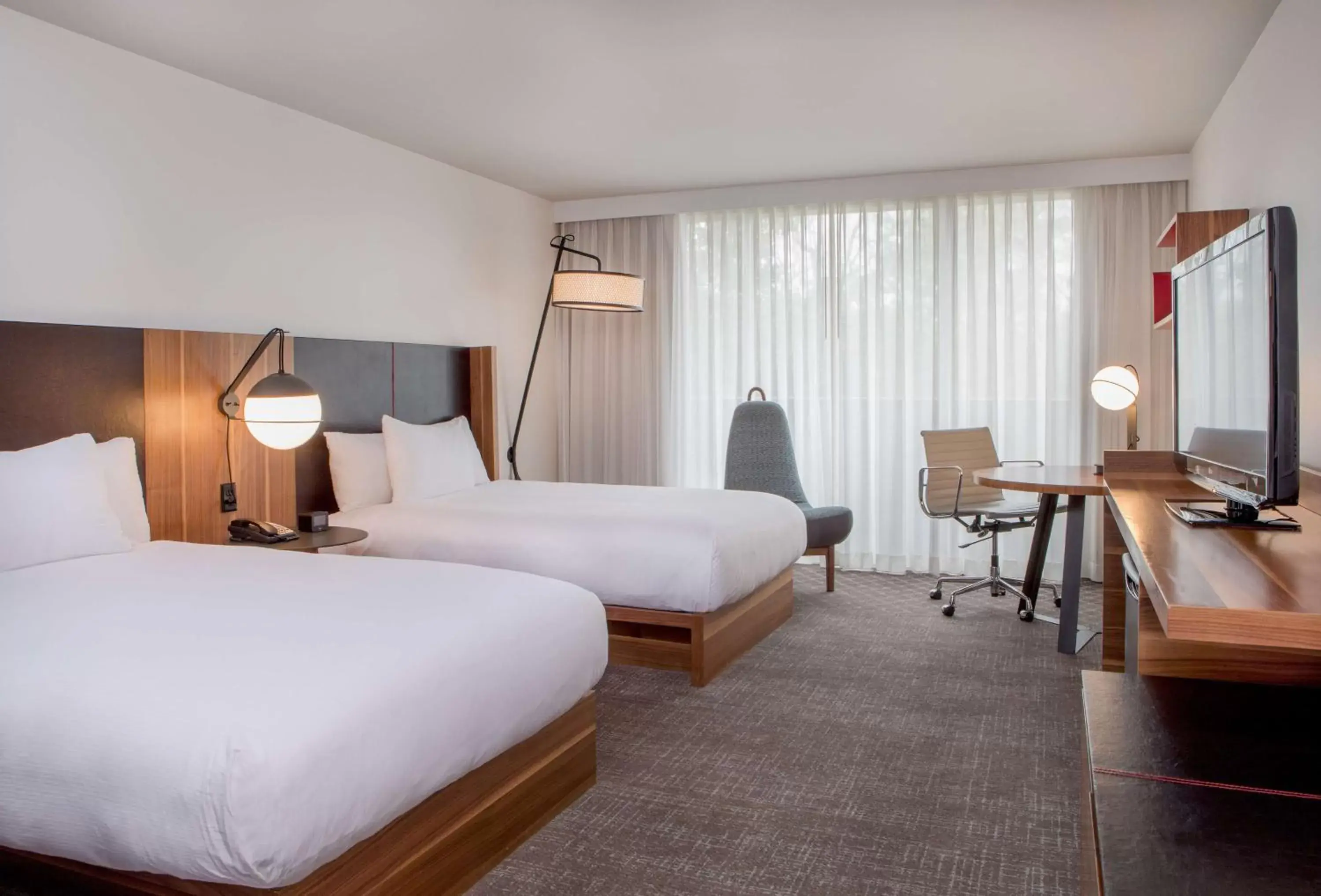 Double Room - Mobility/Hearing Accessible with Bathtub in DoubleTree by Hilton Atlanta Northwest/Marietta Double Room - Mobility/Hearing Accessible with Bathtub in DoubleTree by Hilton Atlanta Northwest/Marietta