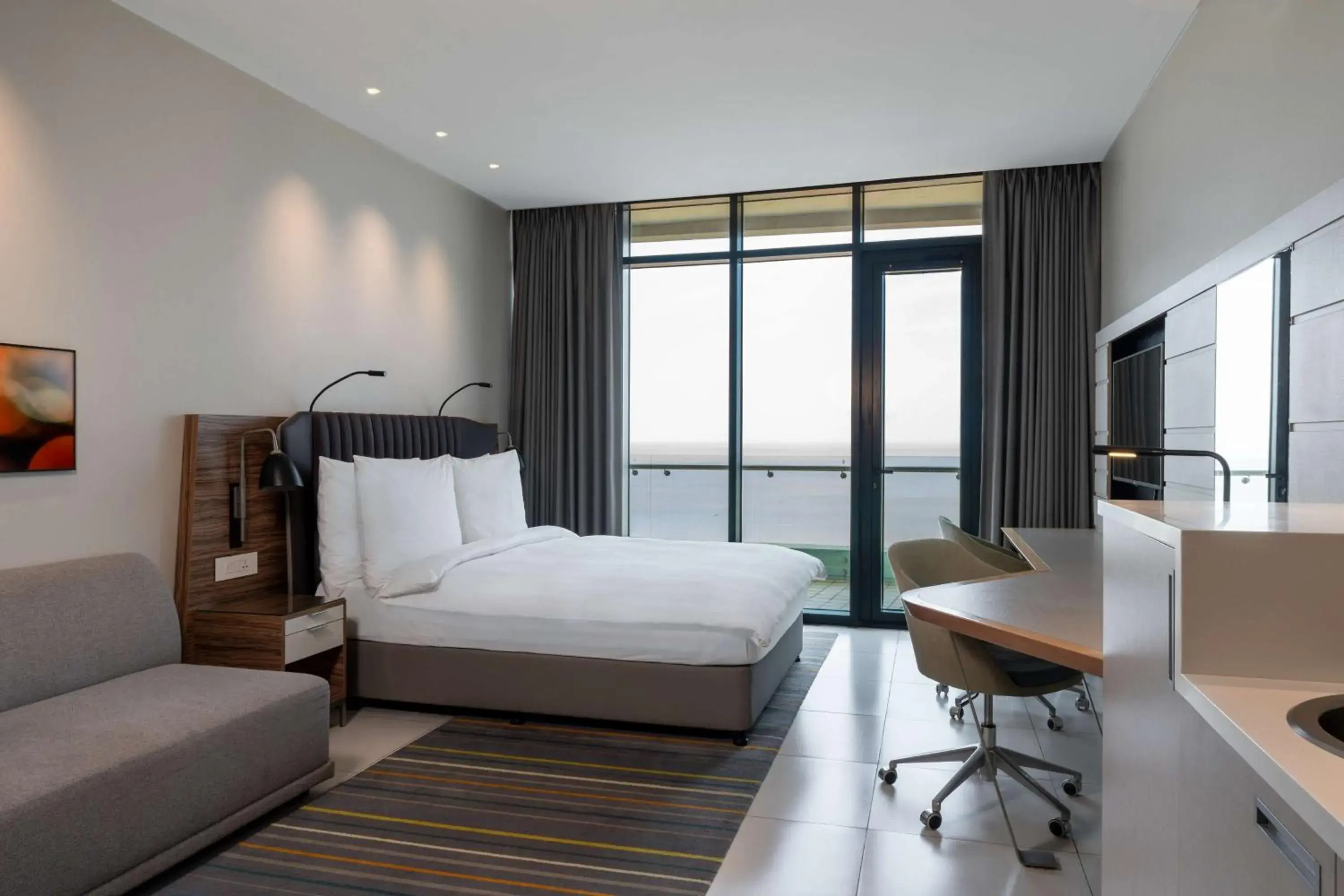 Studio Apartment with Sea View in Radisson Blu Hotel & Residence Maputo Studio Apartment with Sea View in Radisson Blu Hotel & Residence Maputo