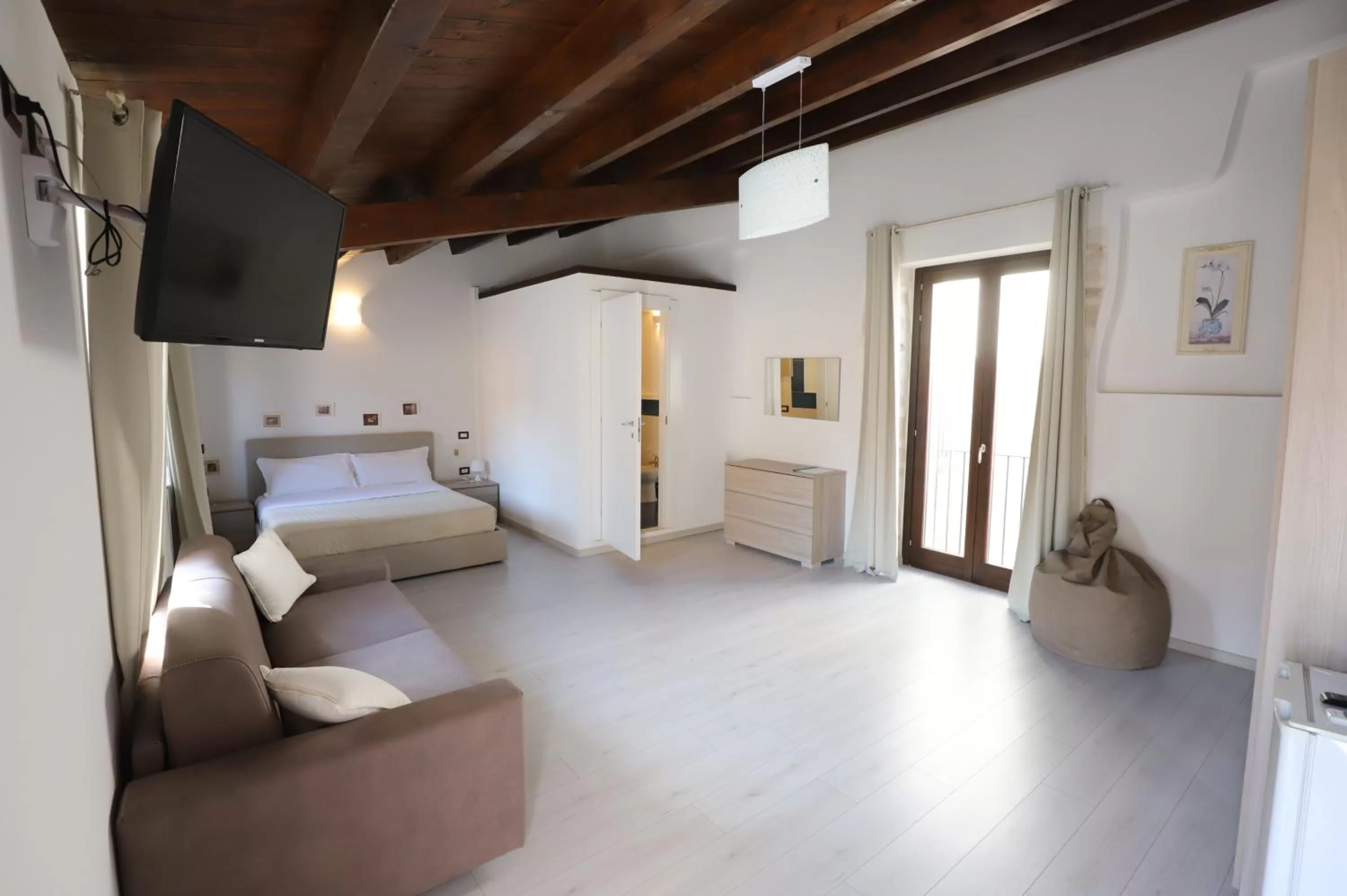 Bed in Italiana Resort Atrio