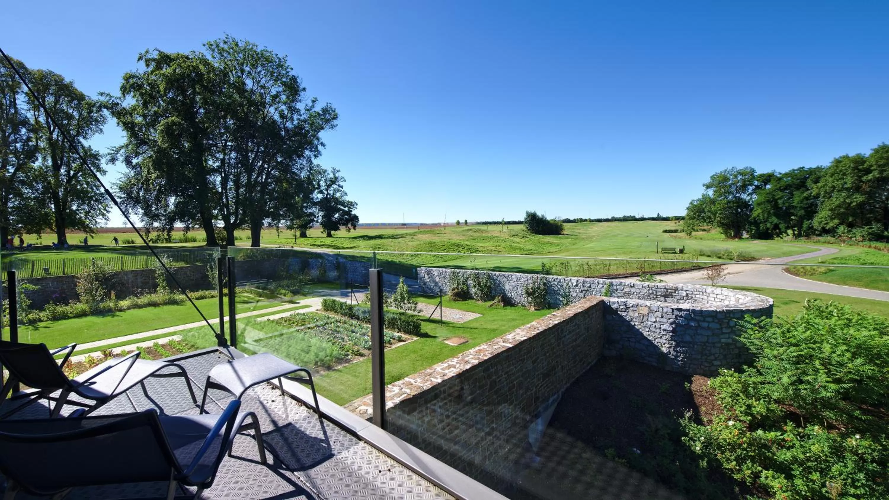 Junior Suite with Terrace in Domaine de Naxhelet