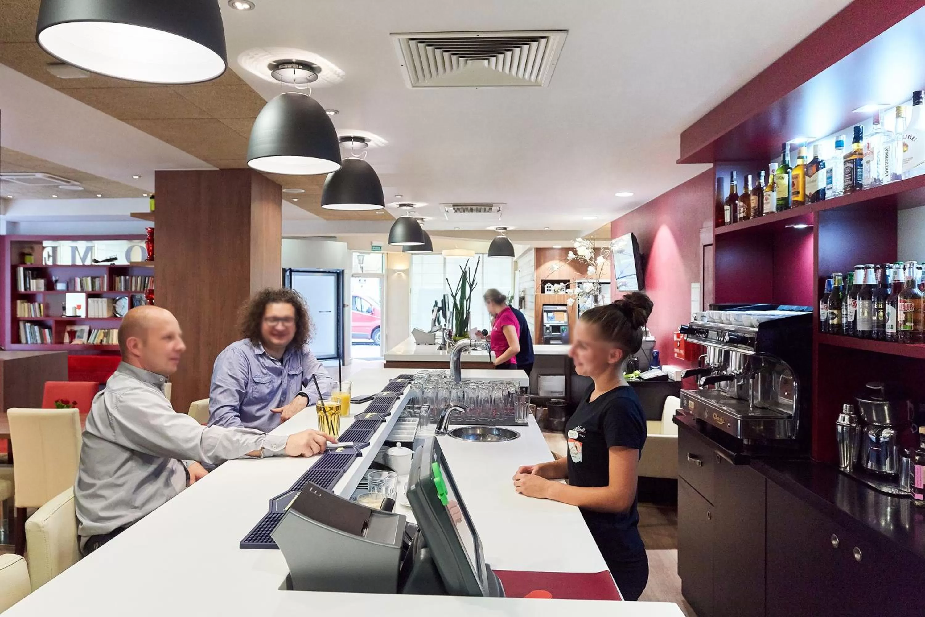 Lounge or bar in CAMPANILE PRIME Krakow Old Town