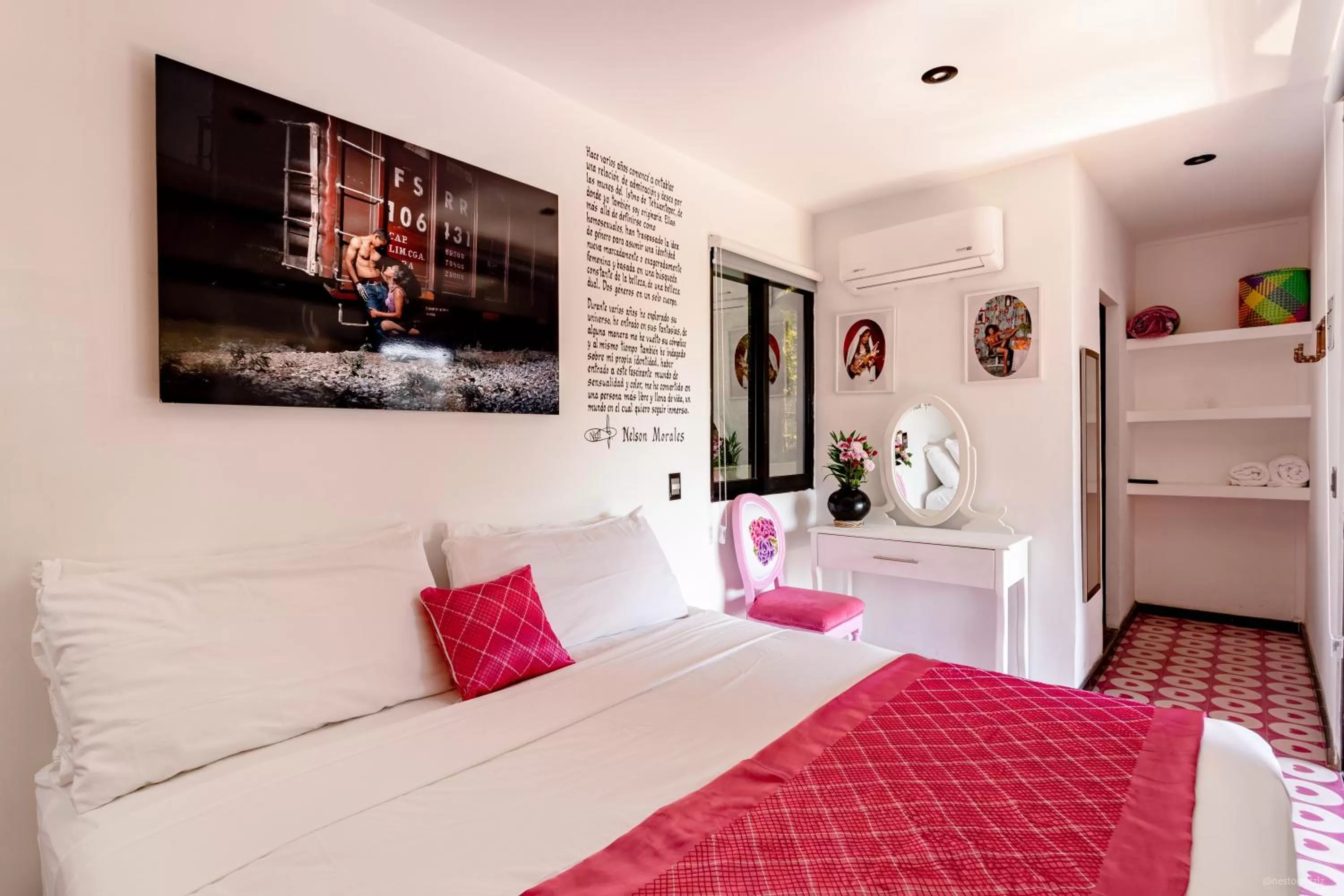 Bed in Cabane Container Hotel - ADULTS ONLY