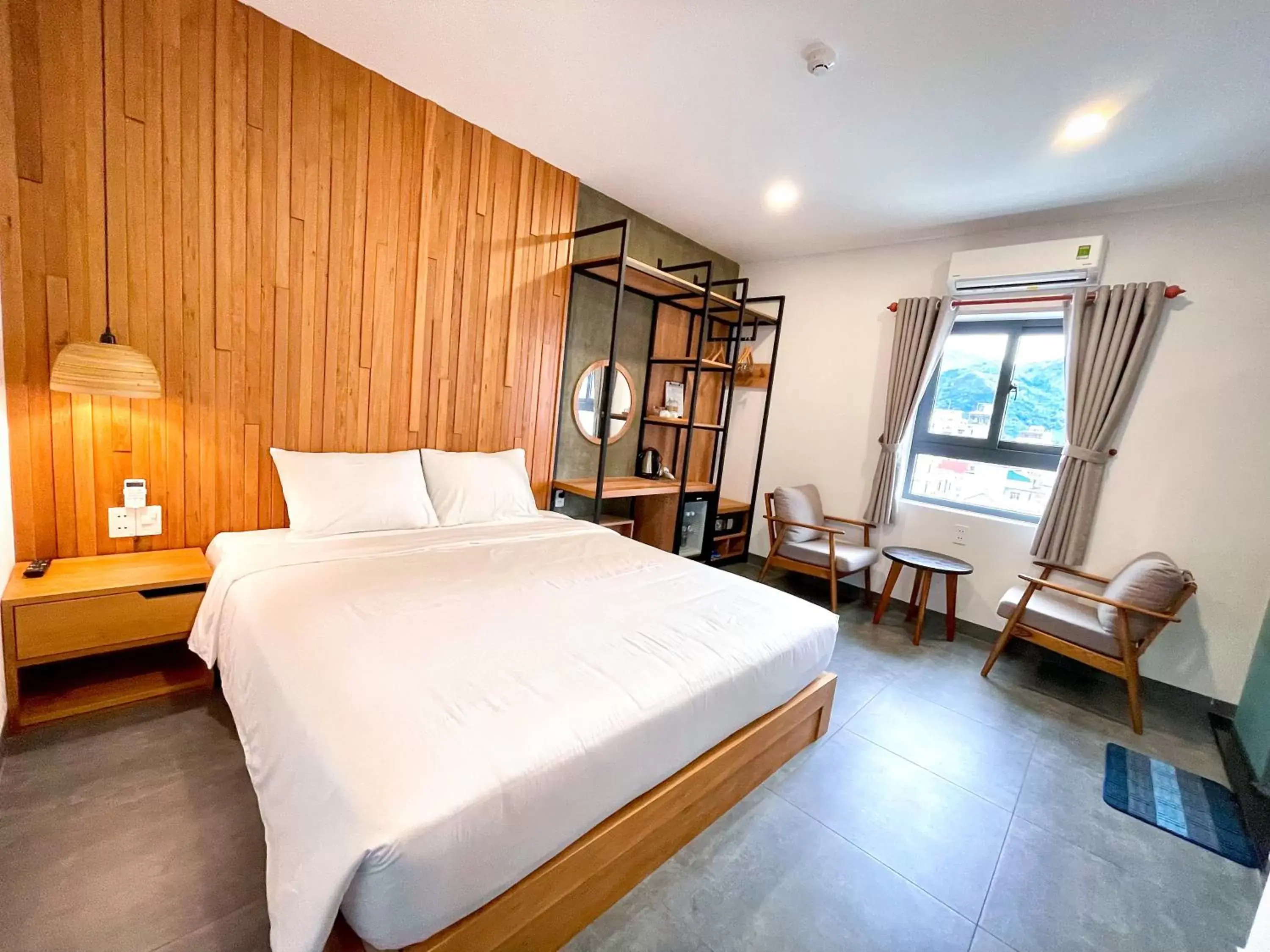 King Room with Mountain View in Coast House Boutique Hotel King Room with Mountain View in Coast House Boutique Hotel