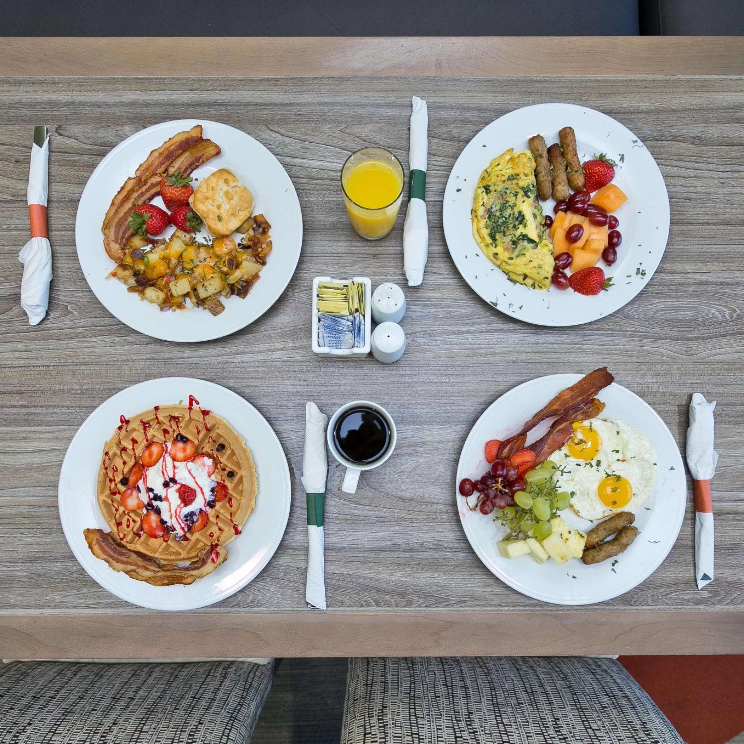 Restaurant/places to eat in Hilton Garden Inn Orange Beach