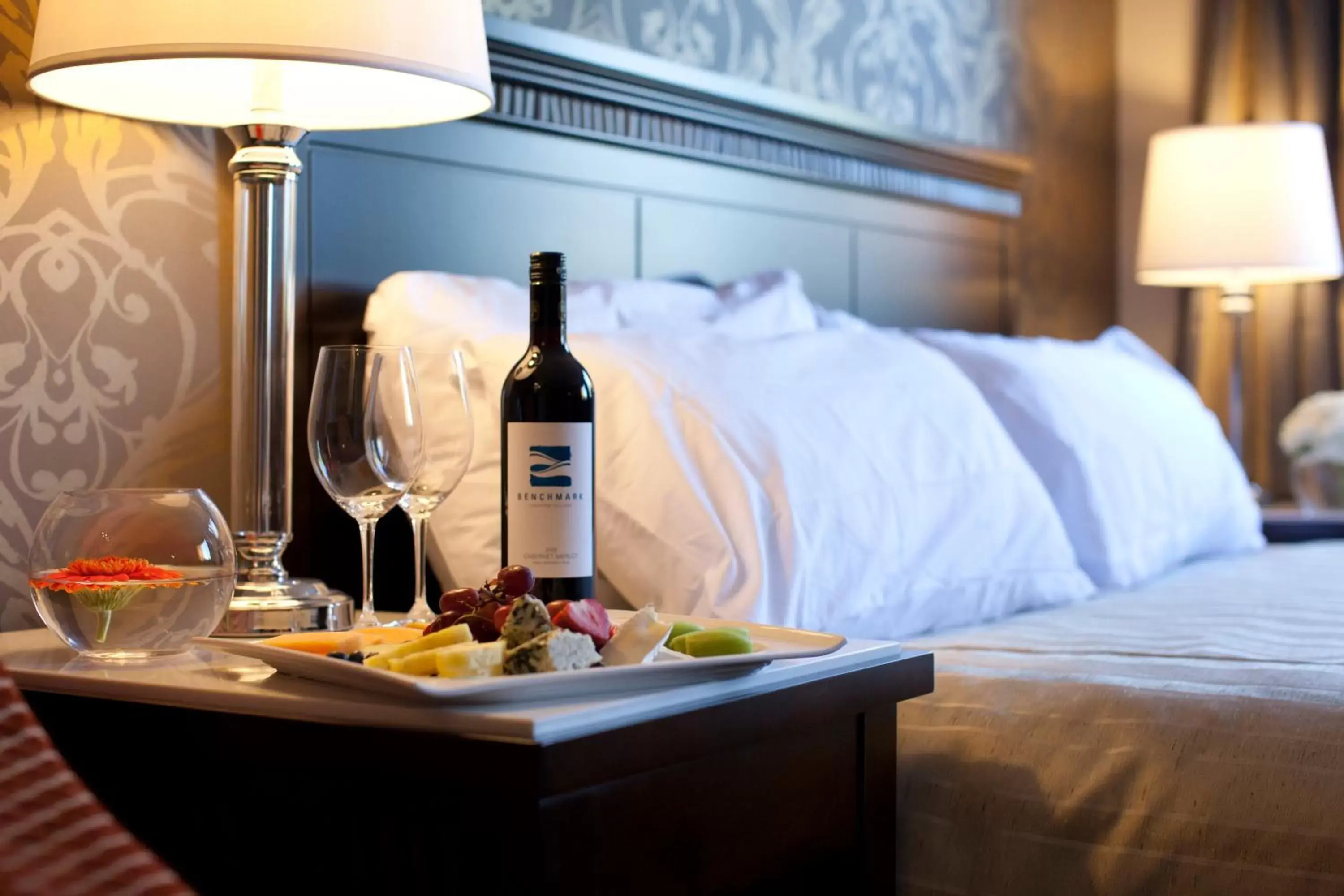 King Room in Elm Hurst Inn & Spa King Room in Elm Hurst Inn & Spa