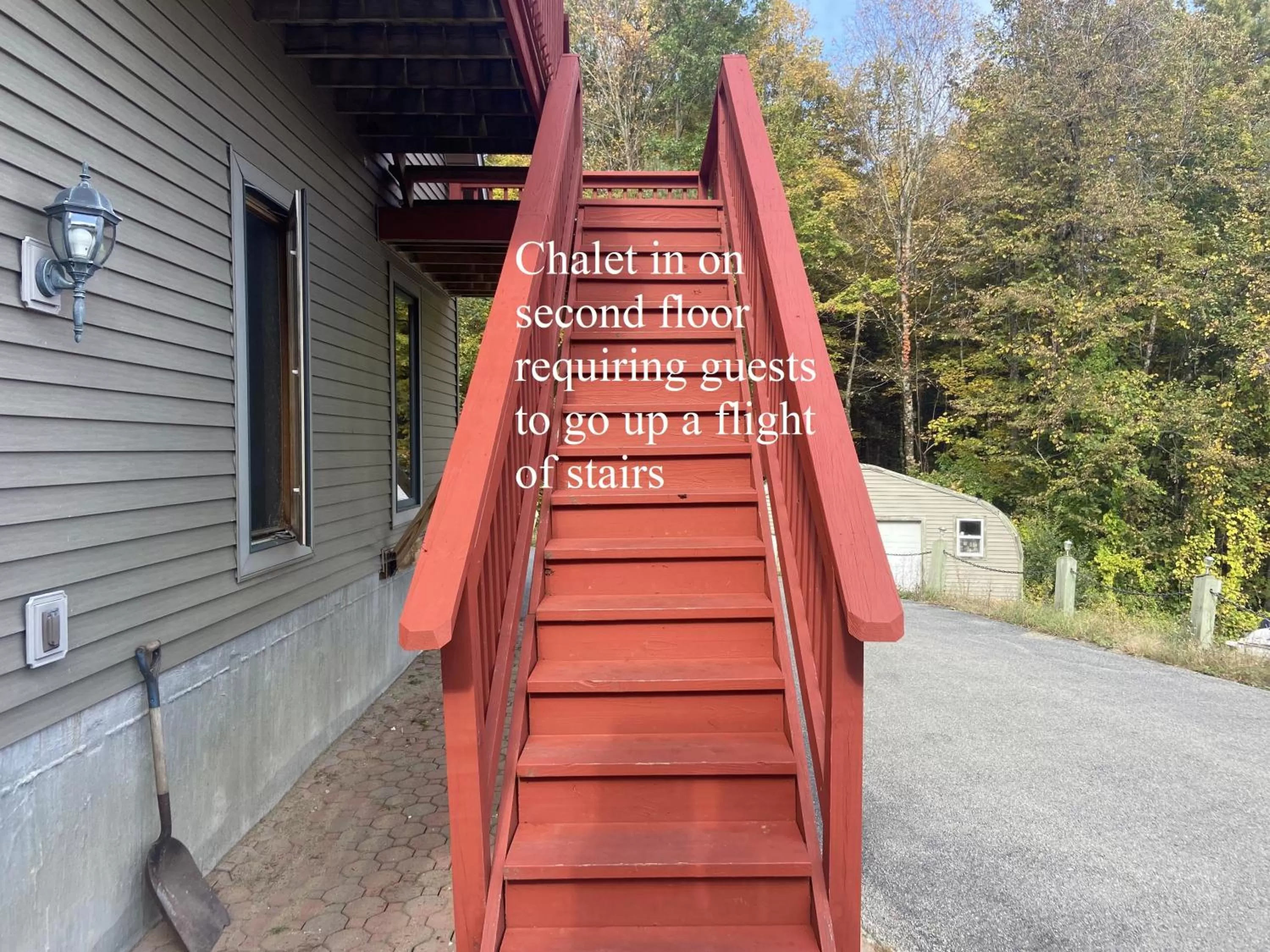 Property building in Hill View Motel and Cottages