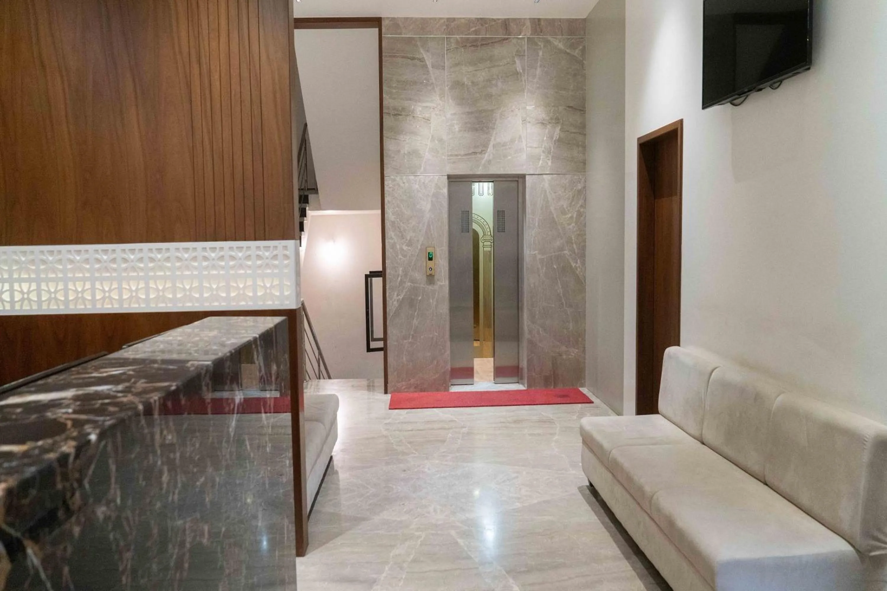 Lobby or reception in Pine Regency