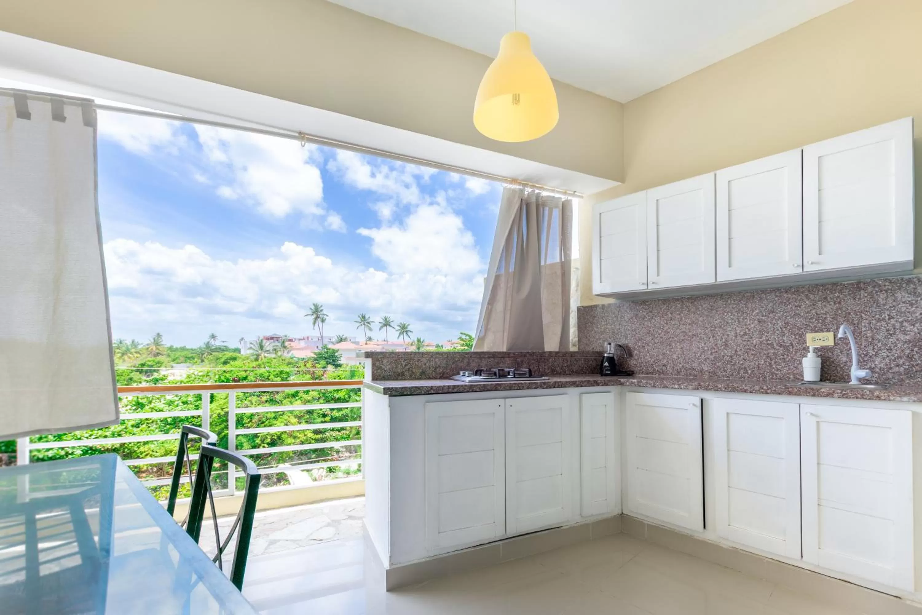 Kitchen or kitchenette in Bella Vida Hotel Punta Cana