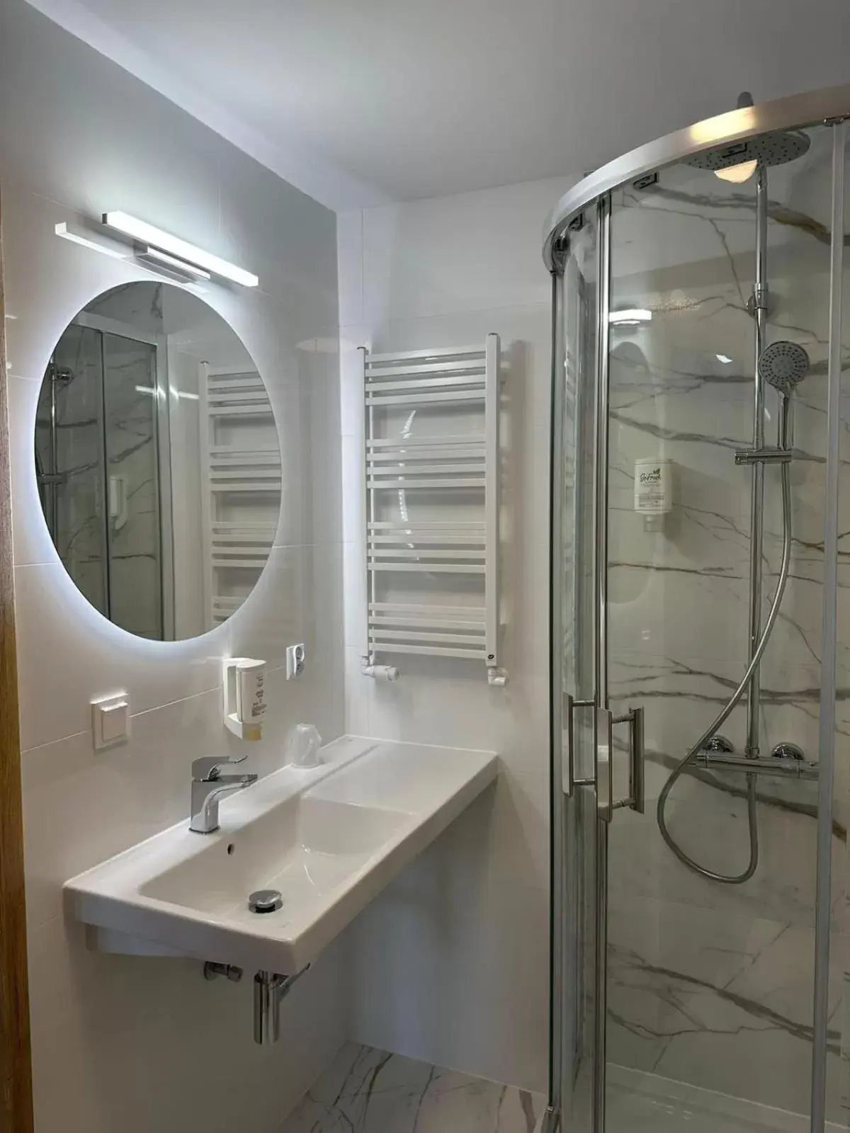 Twin Room - single occupancy in Hotel Kresowianka Twin Room - single occupancy in Hotel Kresowianka