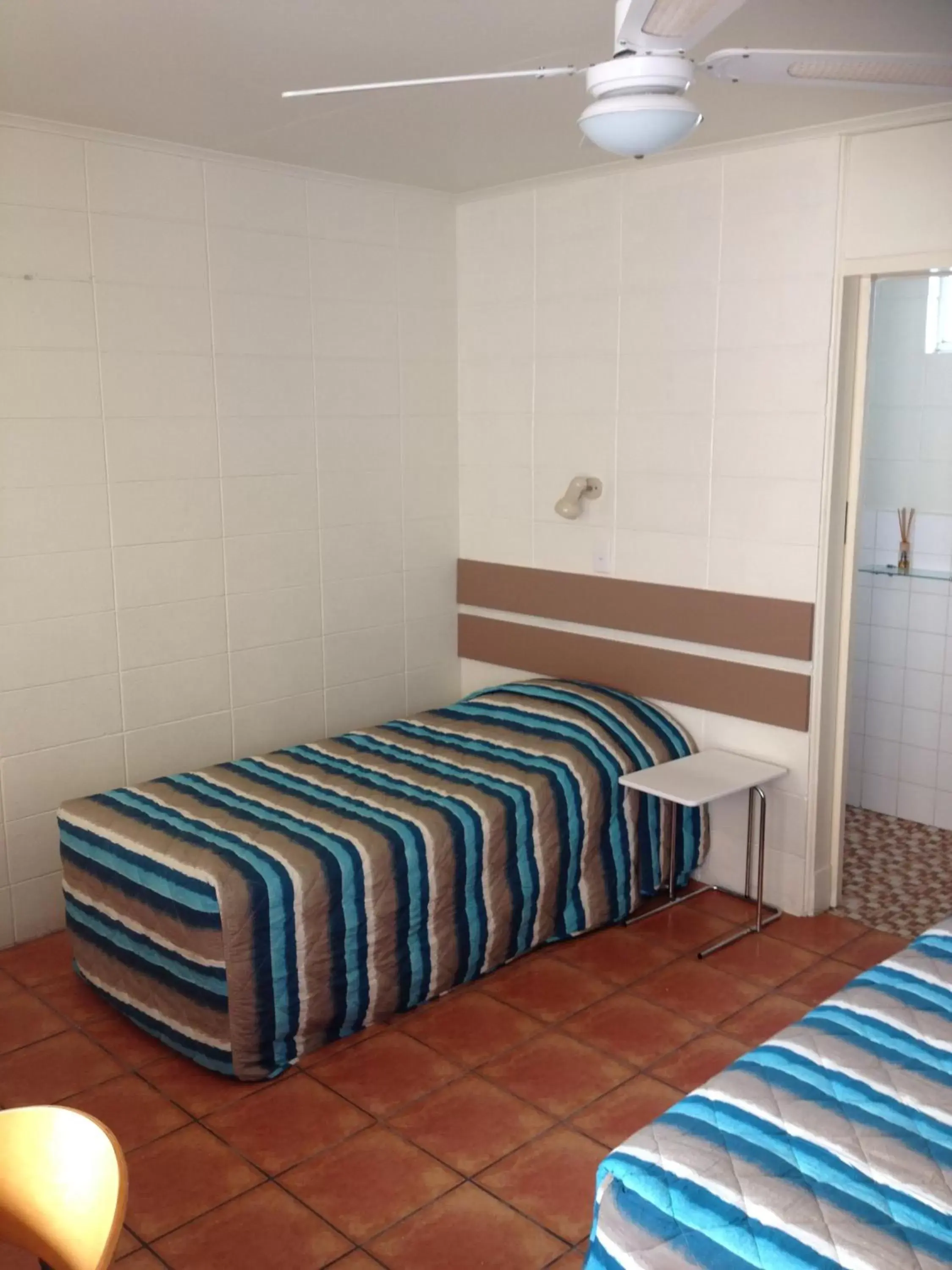 Standard Double or Twin Room in Sunburst Motel Standard Double or Twin Room in Sunburst Motel