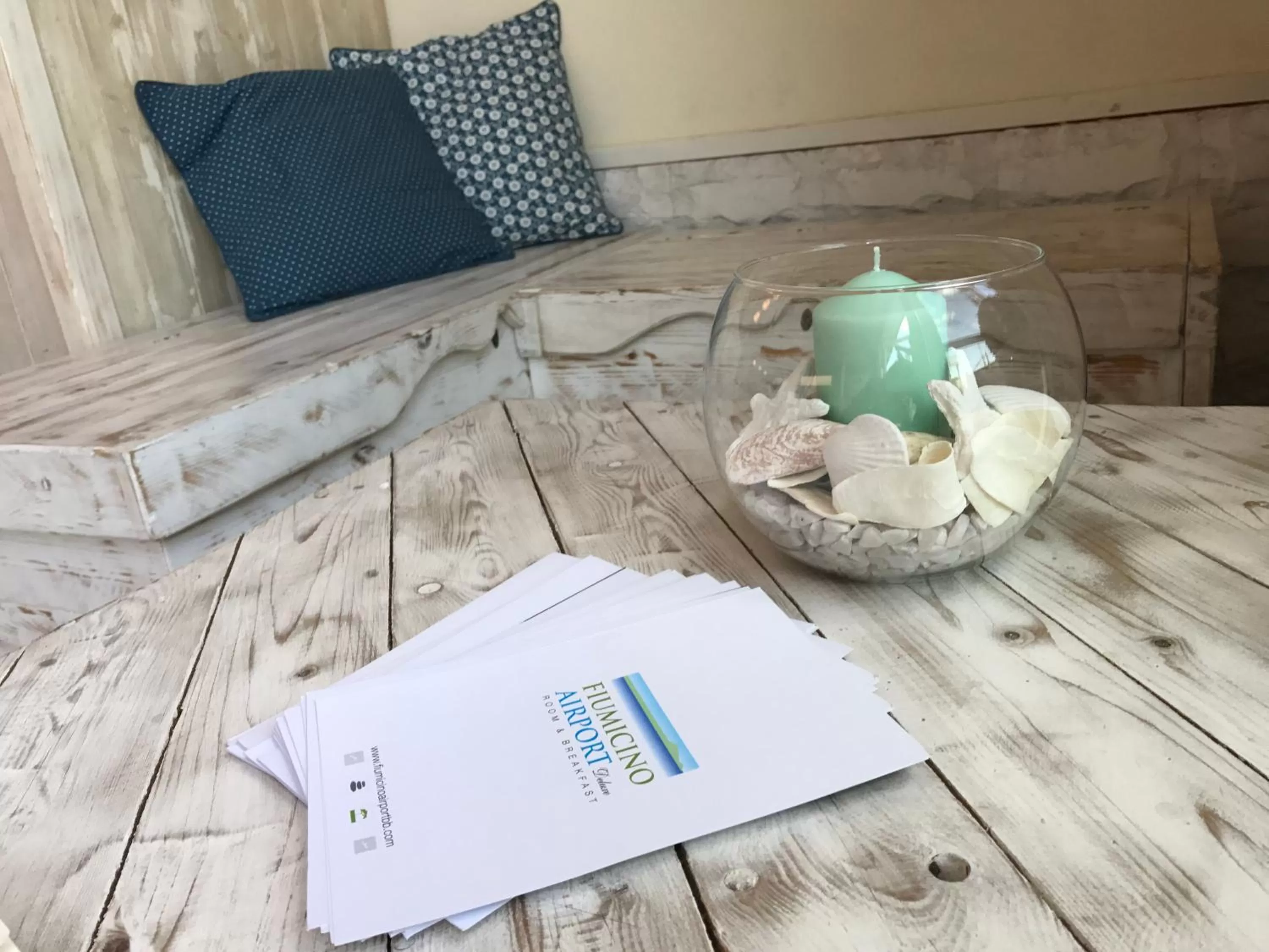 Property logo or sign in Fiumicino Airport B&B Deluxe