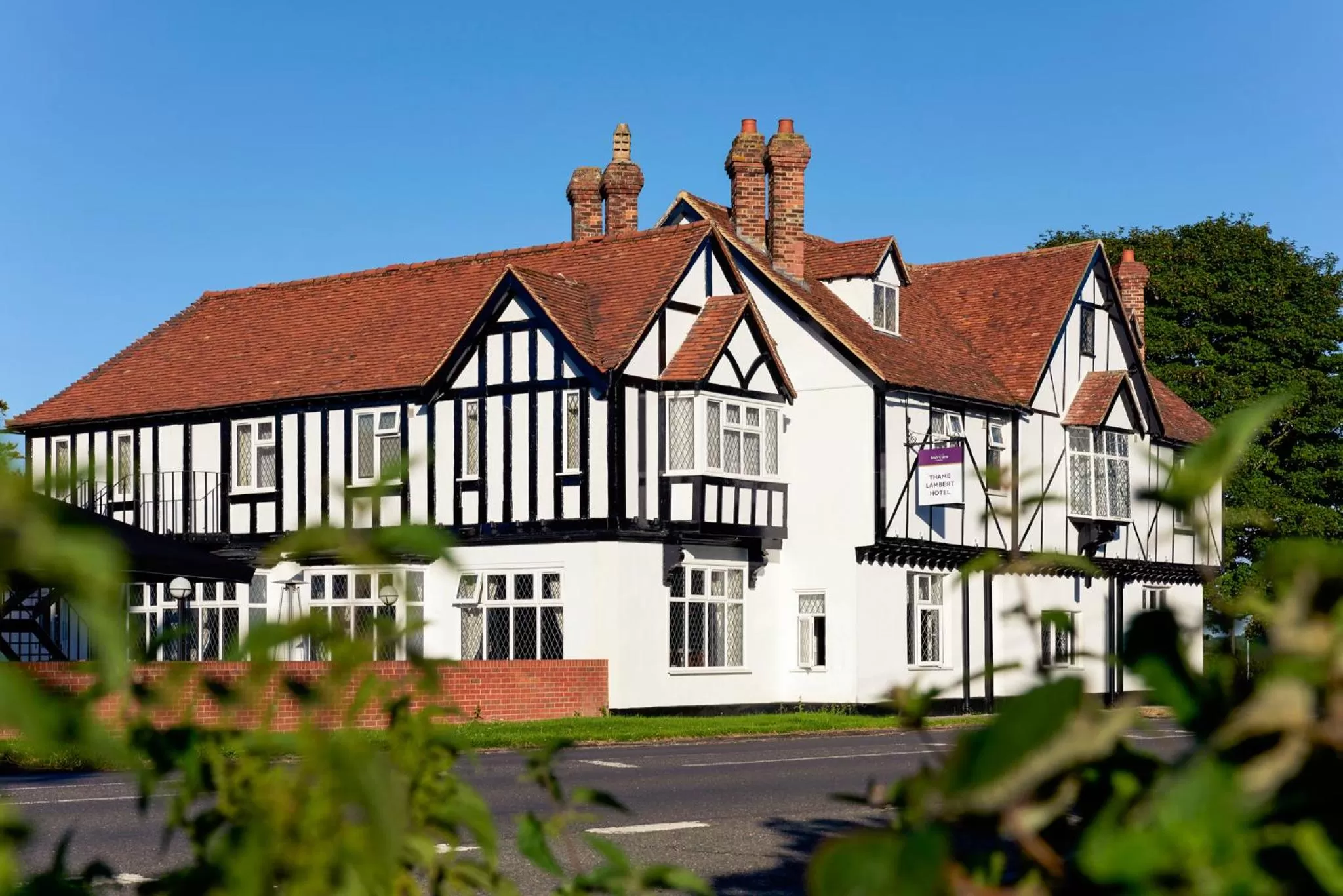 Property building in Mercure Thame Lambert Hotel
