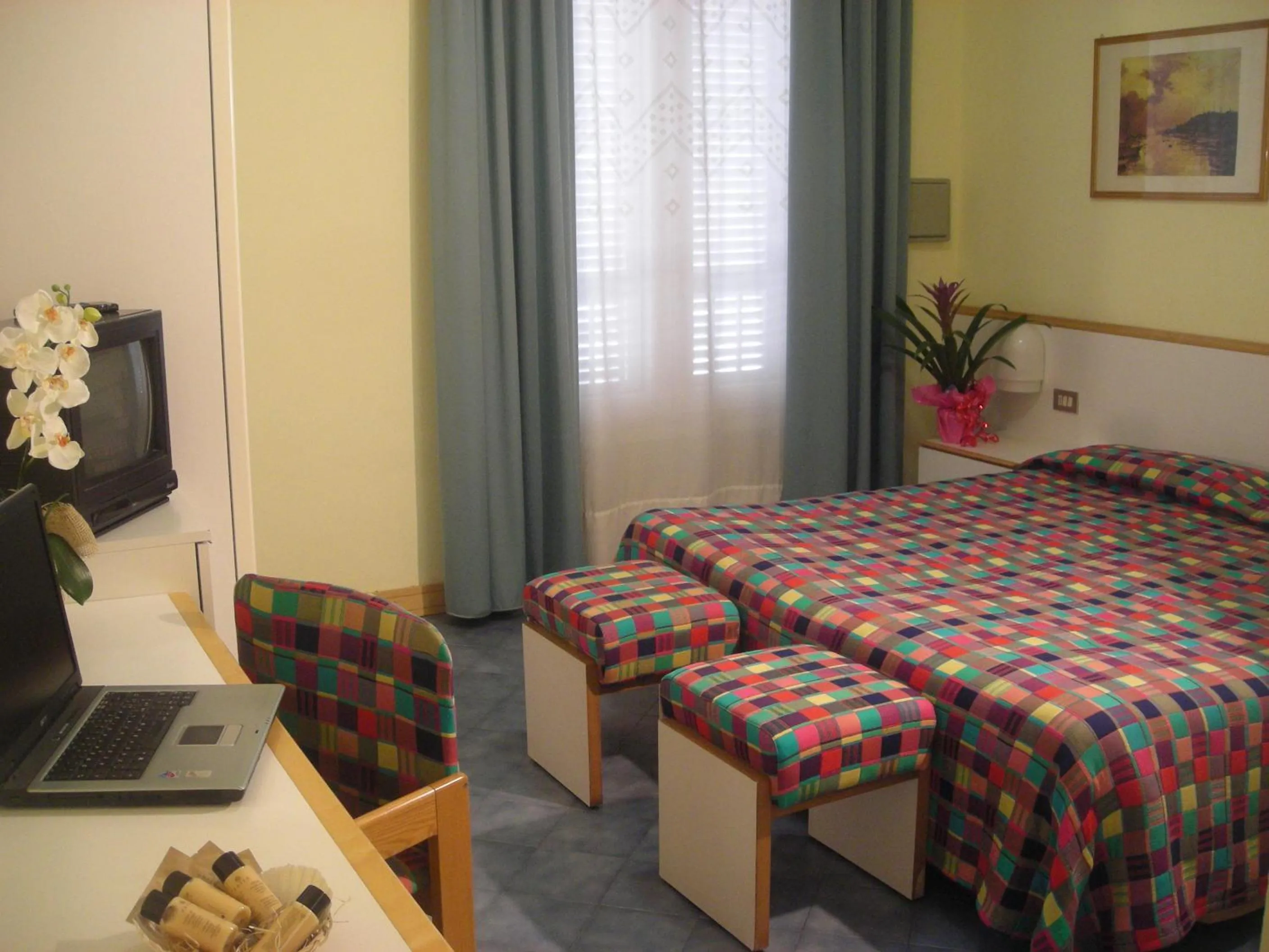 Photo of the whole room, Bed in Hotel L'Approdo