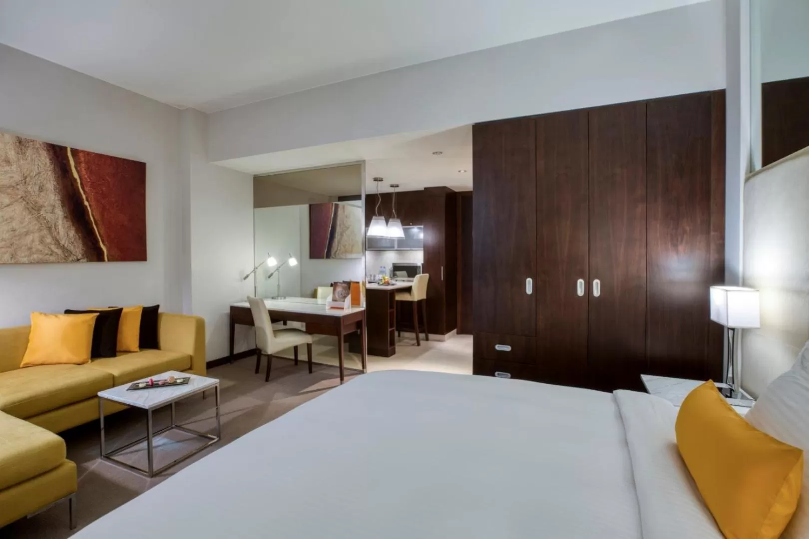 Photo of the whole room, Bed in Centro Barsha - by Rotana
