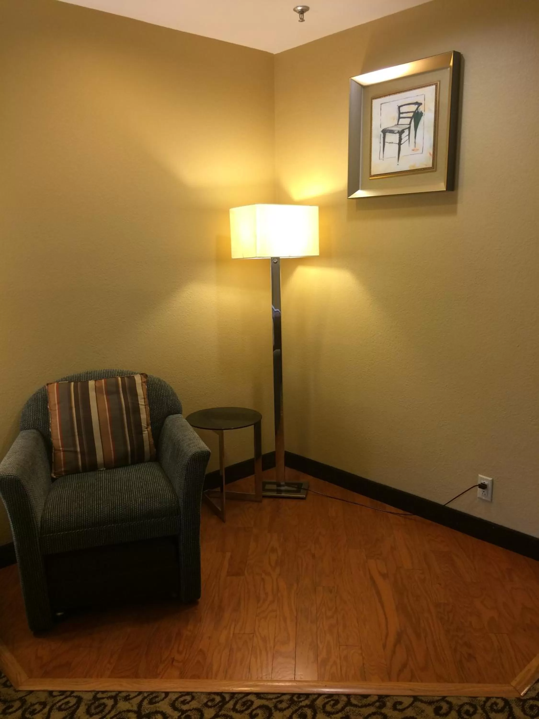 Seating area in Baymont by Wyndham Columbia Fort Jackson