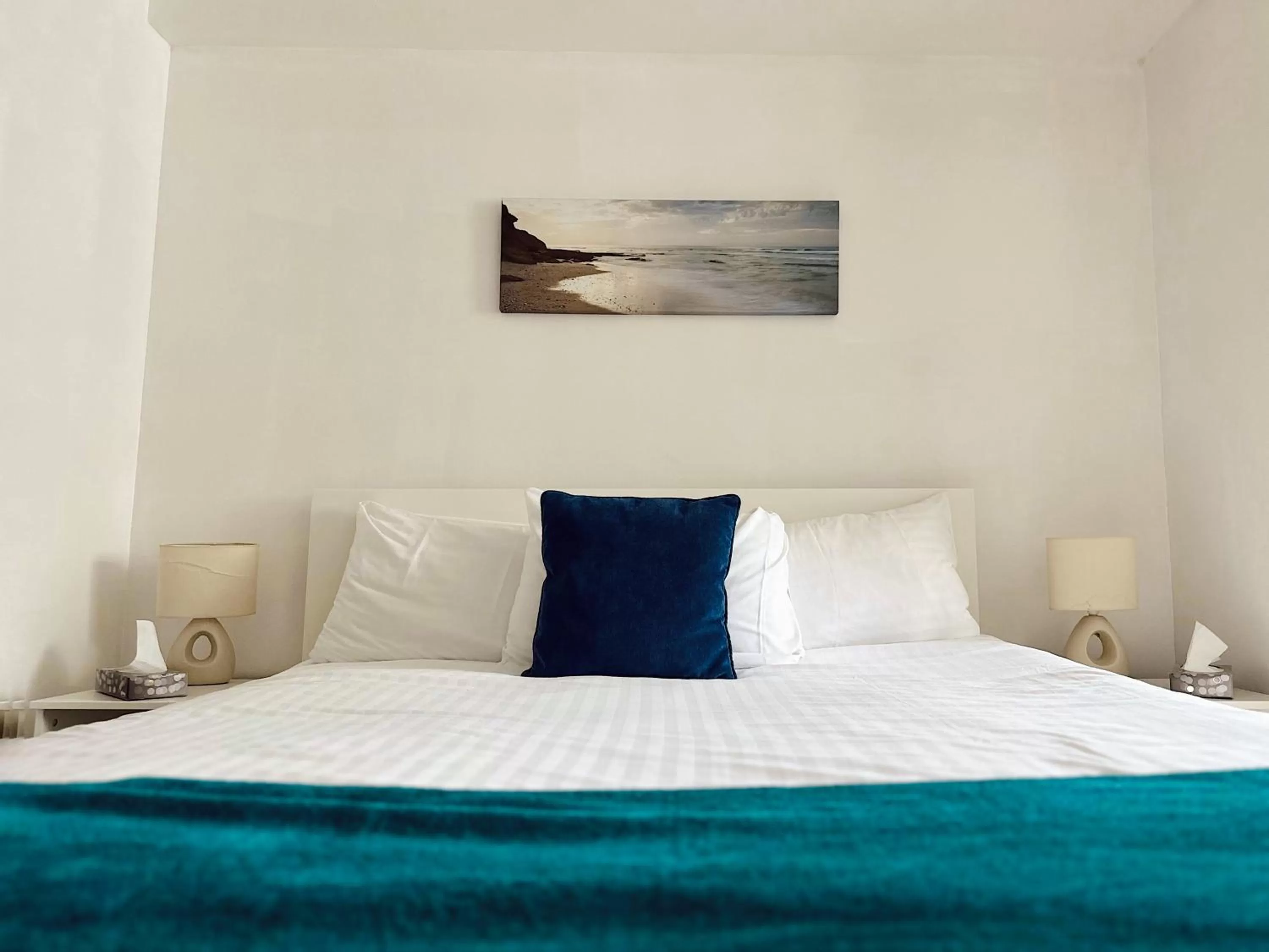 Bed in Canary Wharf - Luxury Apartments