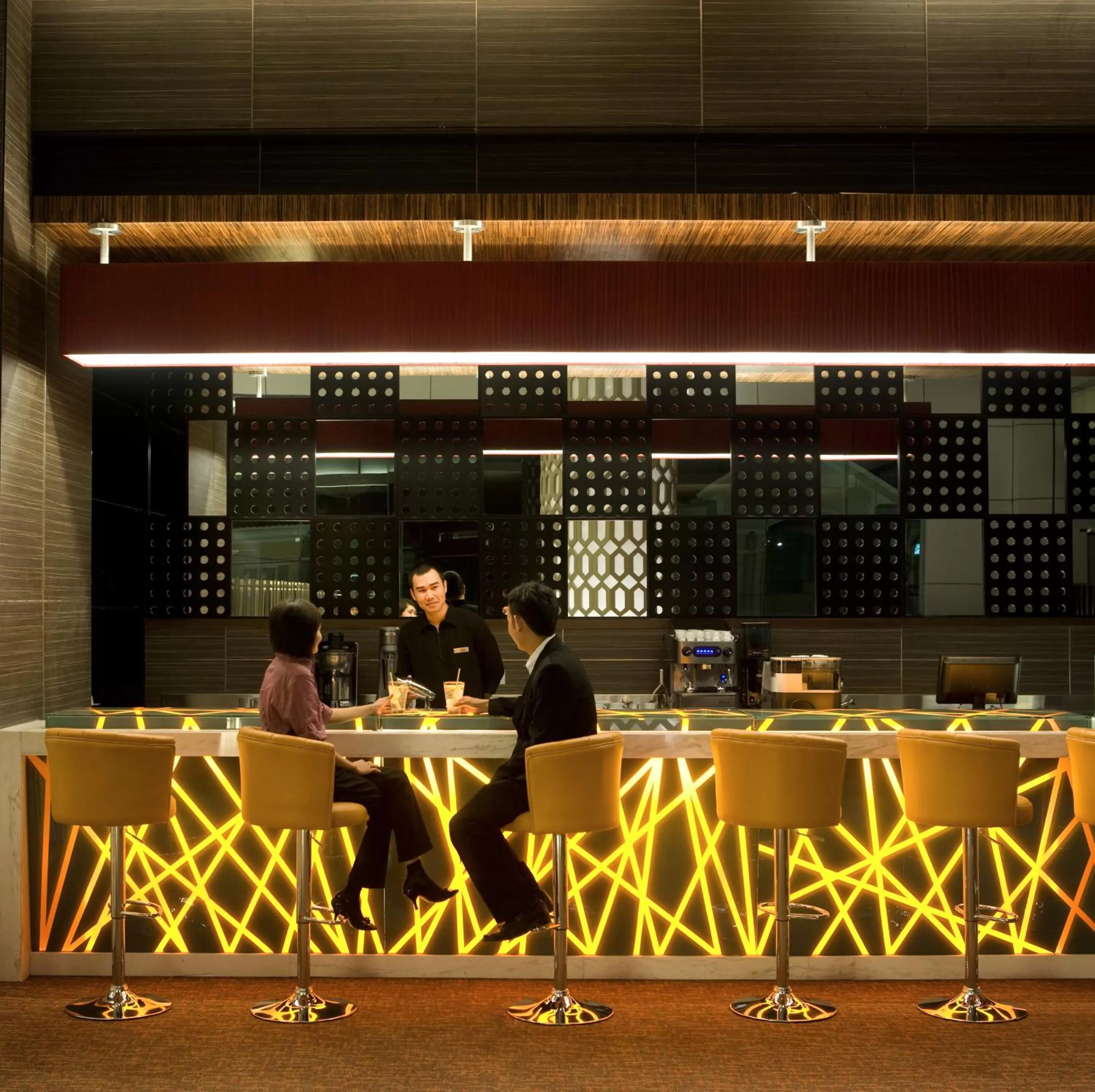 Lounge or bar in Novotel Bangka Hotel & Convention Center