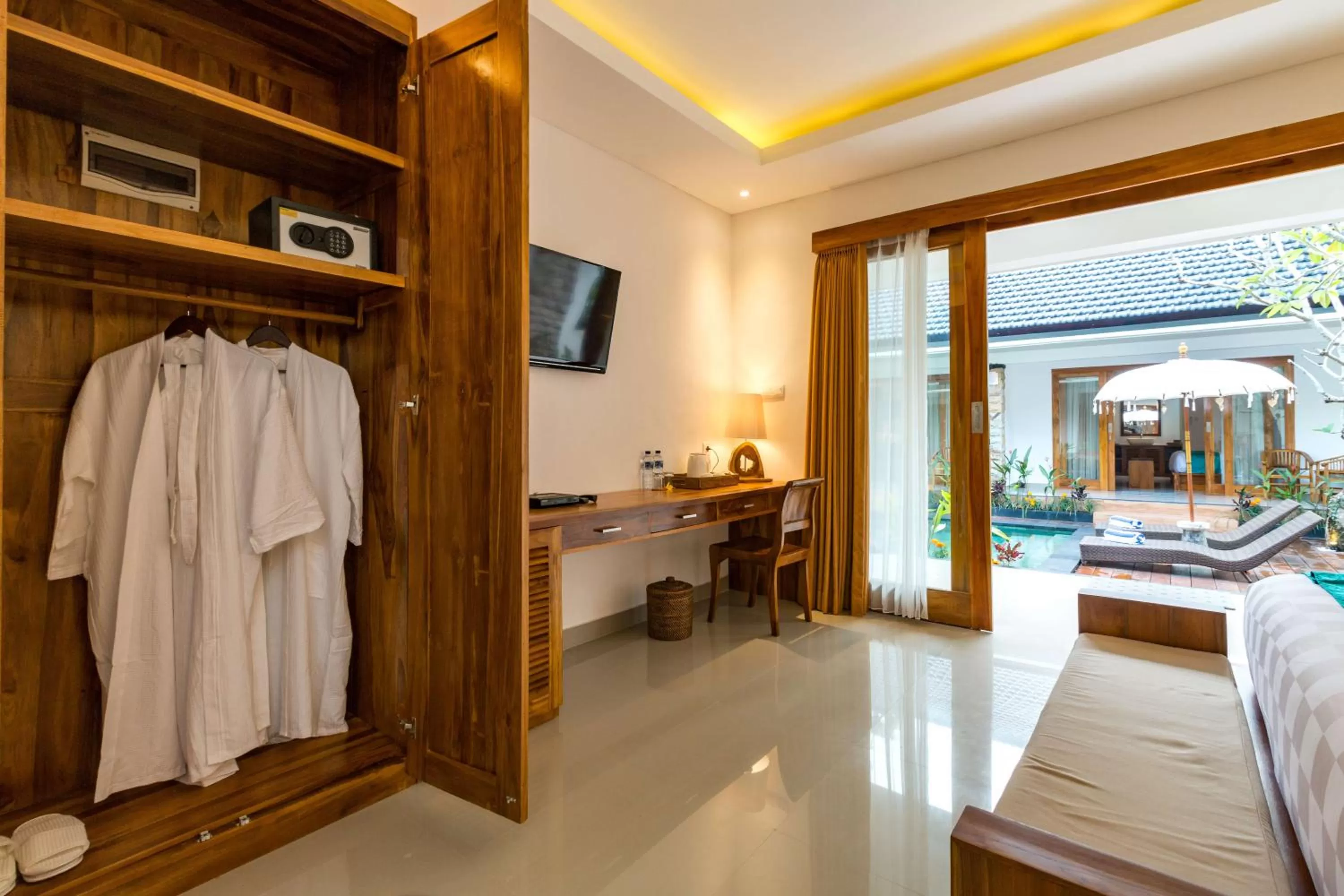 Day, Bed in The Pesaren Ubud