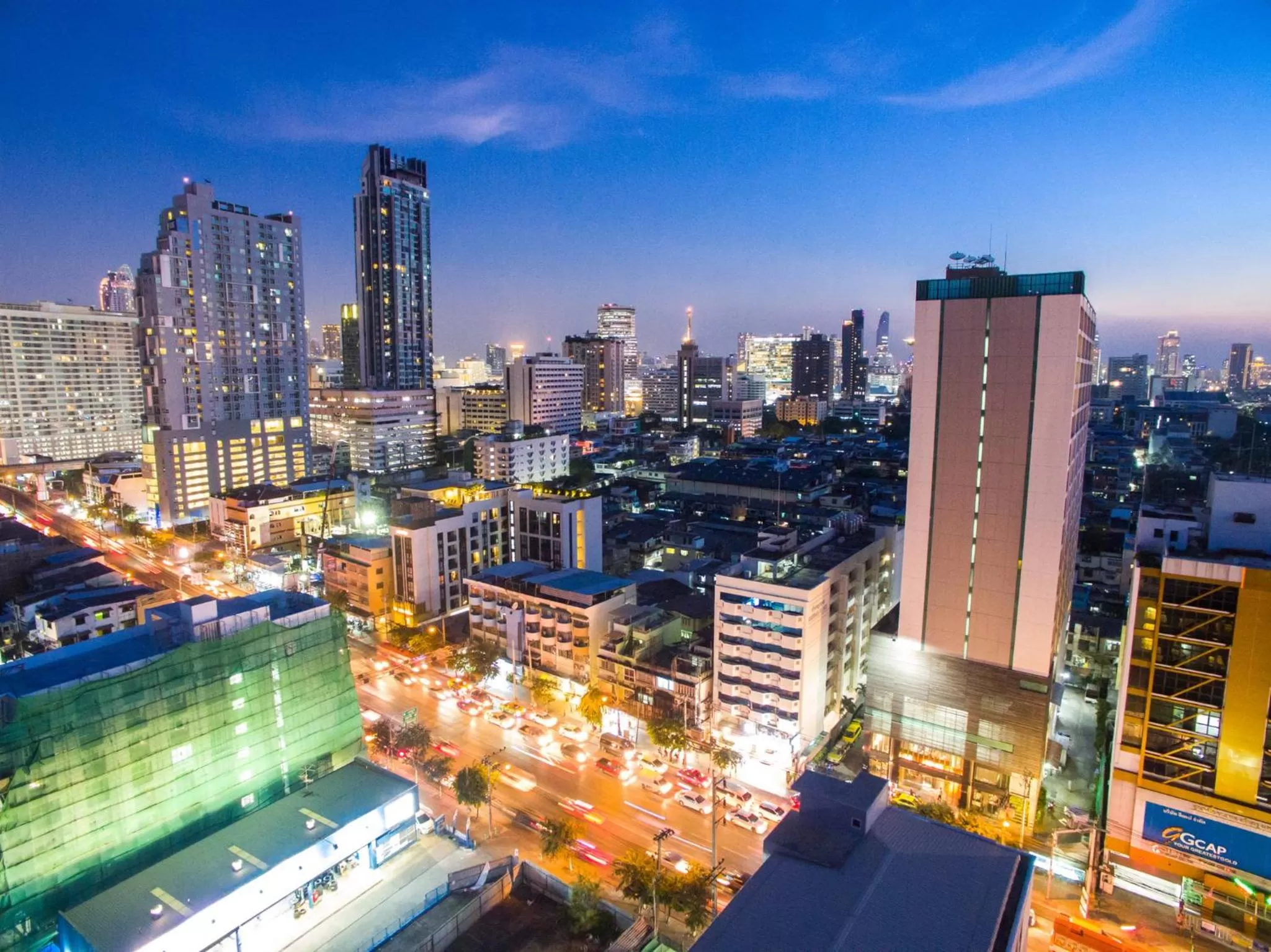 Night in Samran Place Hotel