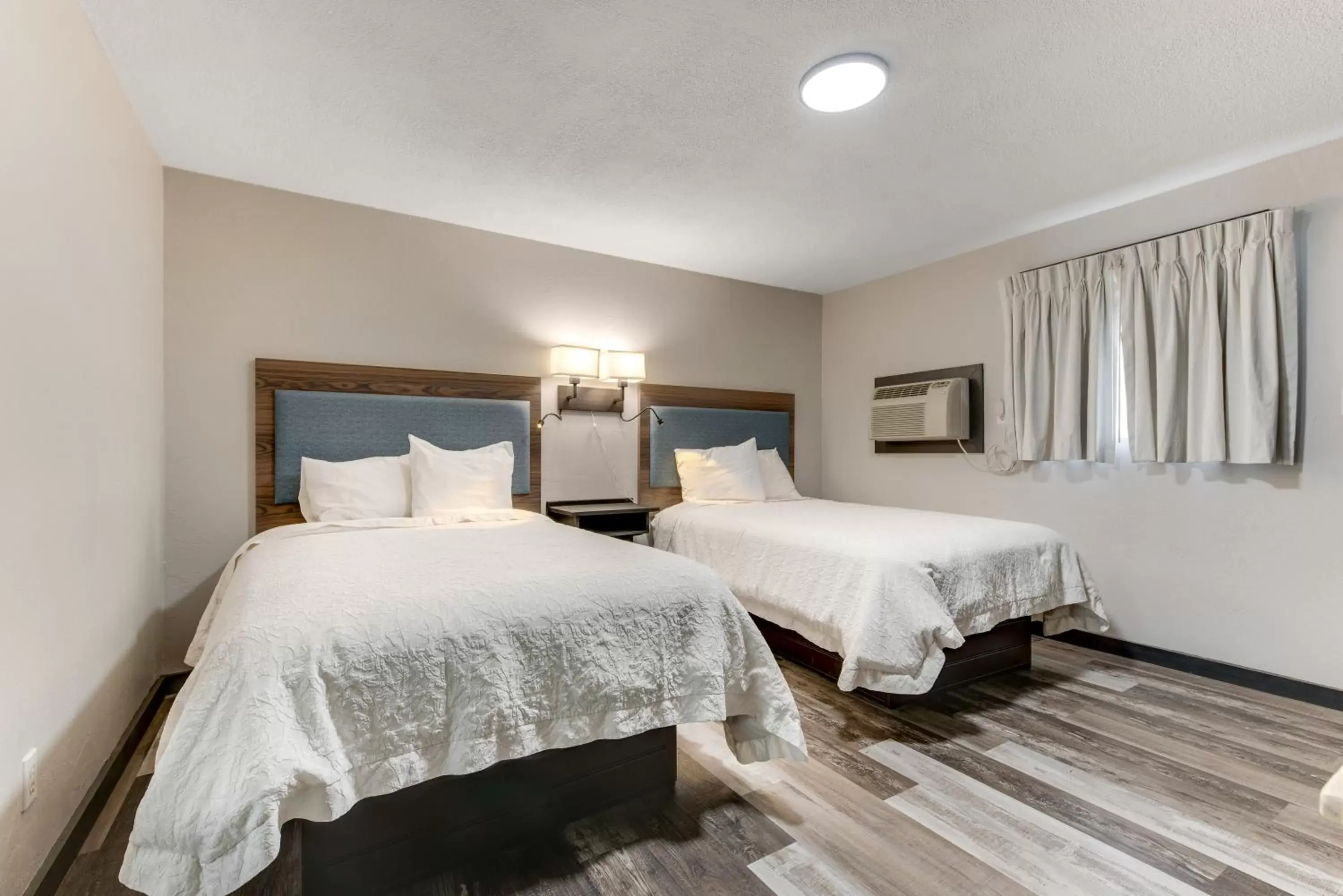 Quadruple Room with Private Bathroom in Dolores Mountain Inn Quadruple Room with Private Bathroom in Dolores Mountain Inn