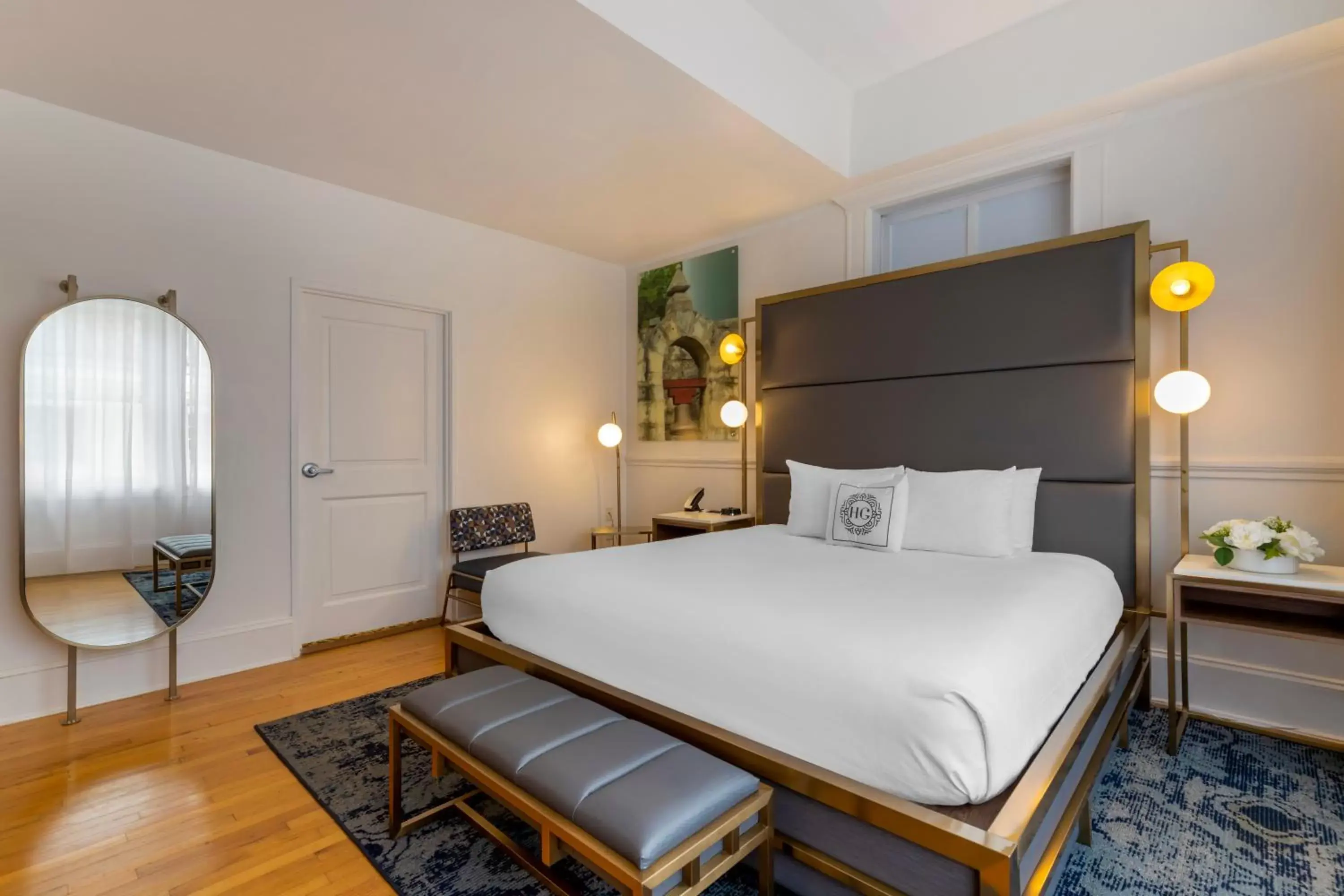 King Room - Disability Access in Hotel Gibbs Downtown Riverwalk King Room - Disability Access in Hotel Gibbs Downtown Riverwalk