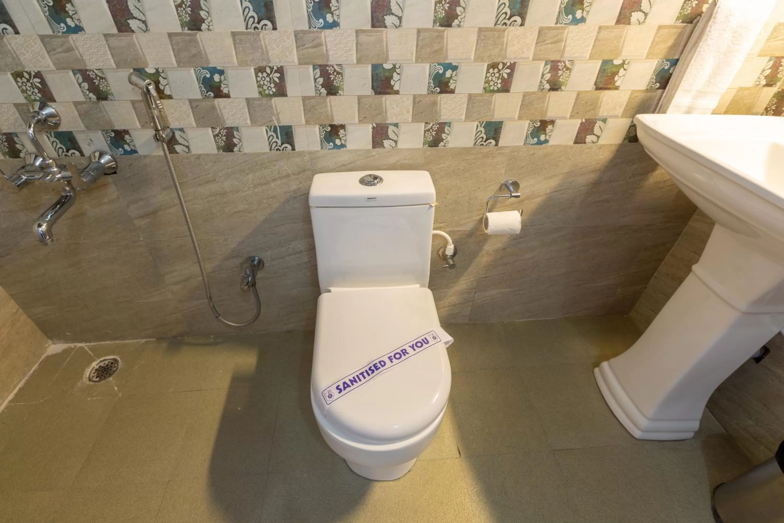 Bathroom in KSTDC Hotel Mayura Velapuri Belur