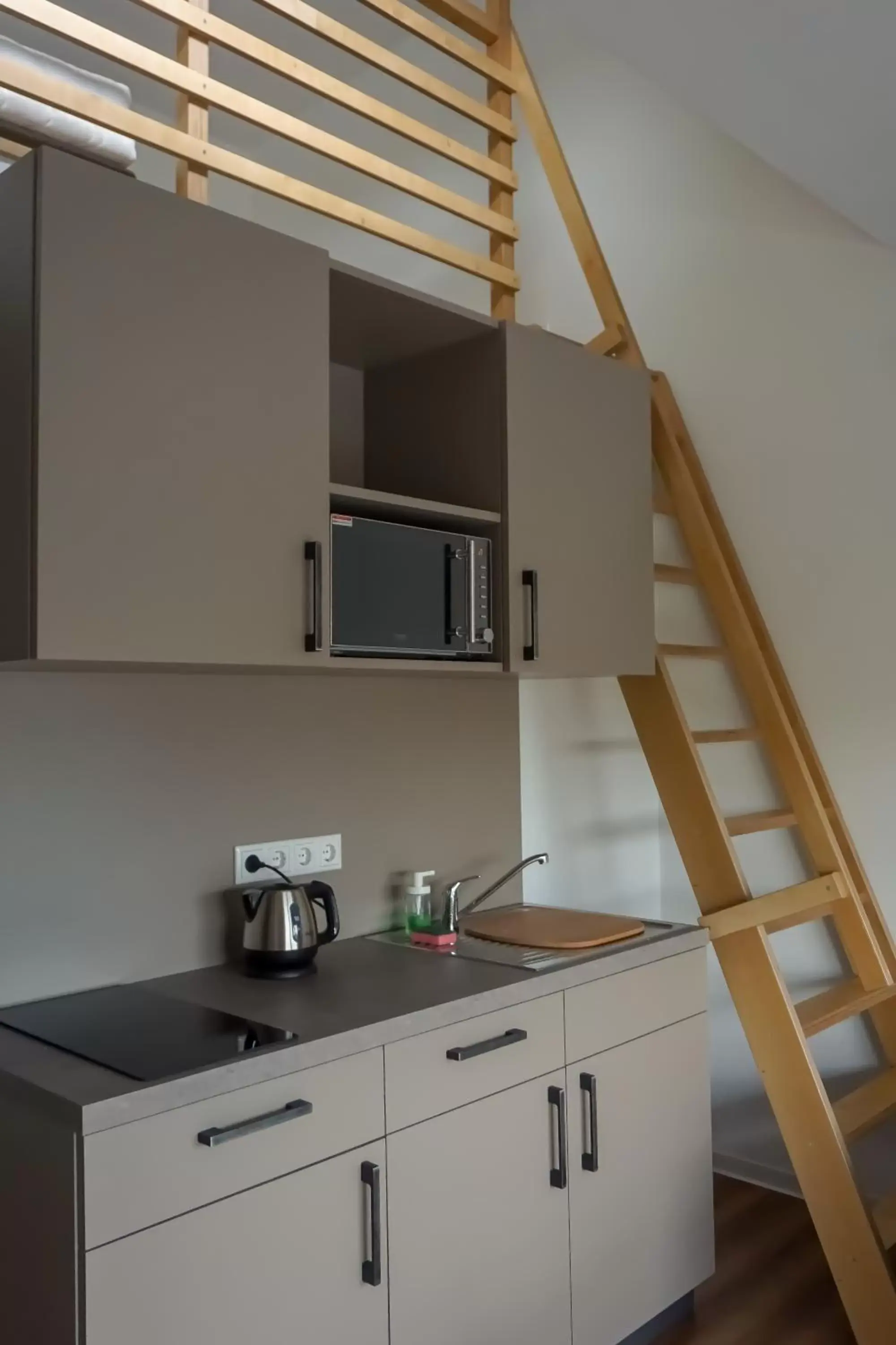 Double Room with Balcony in nicetostay Double Room with Balcony in nicetostay