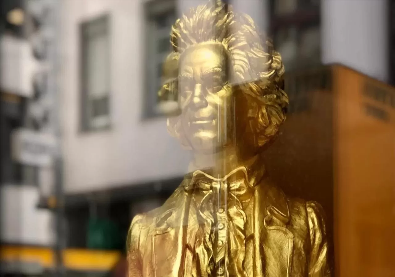 People in Beethoven Hotel Dreesen - furnished by BoConcept