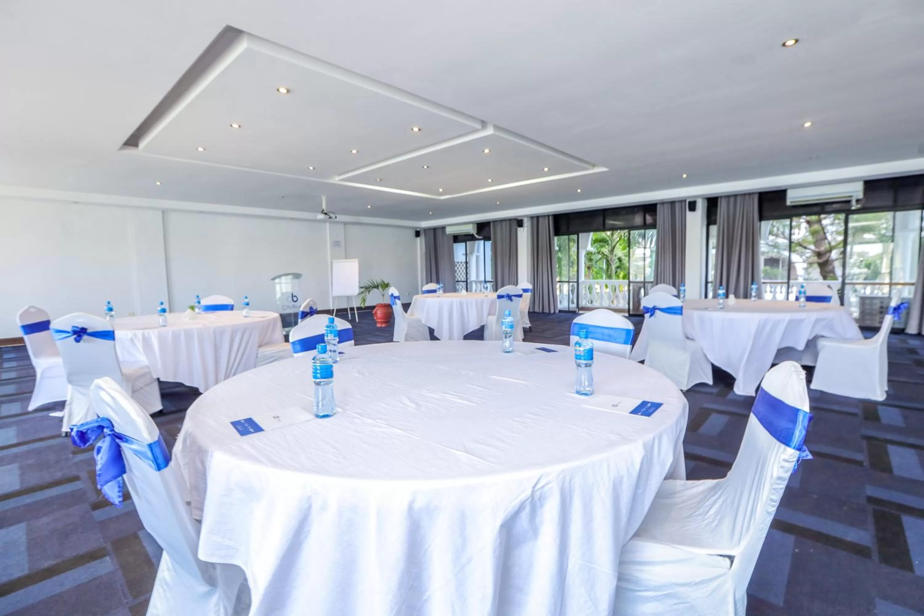 Meeting/conference room in CityBlue Creekside Hotel & Suites