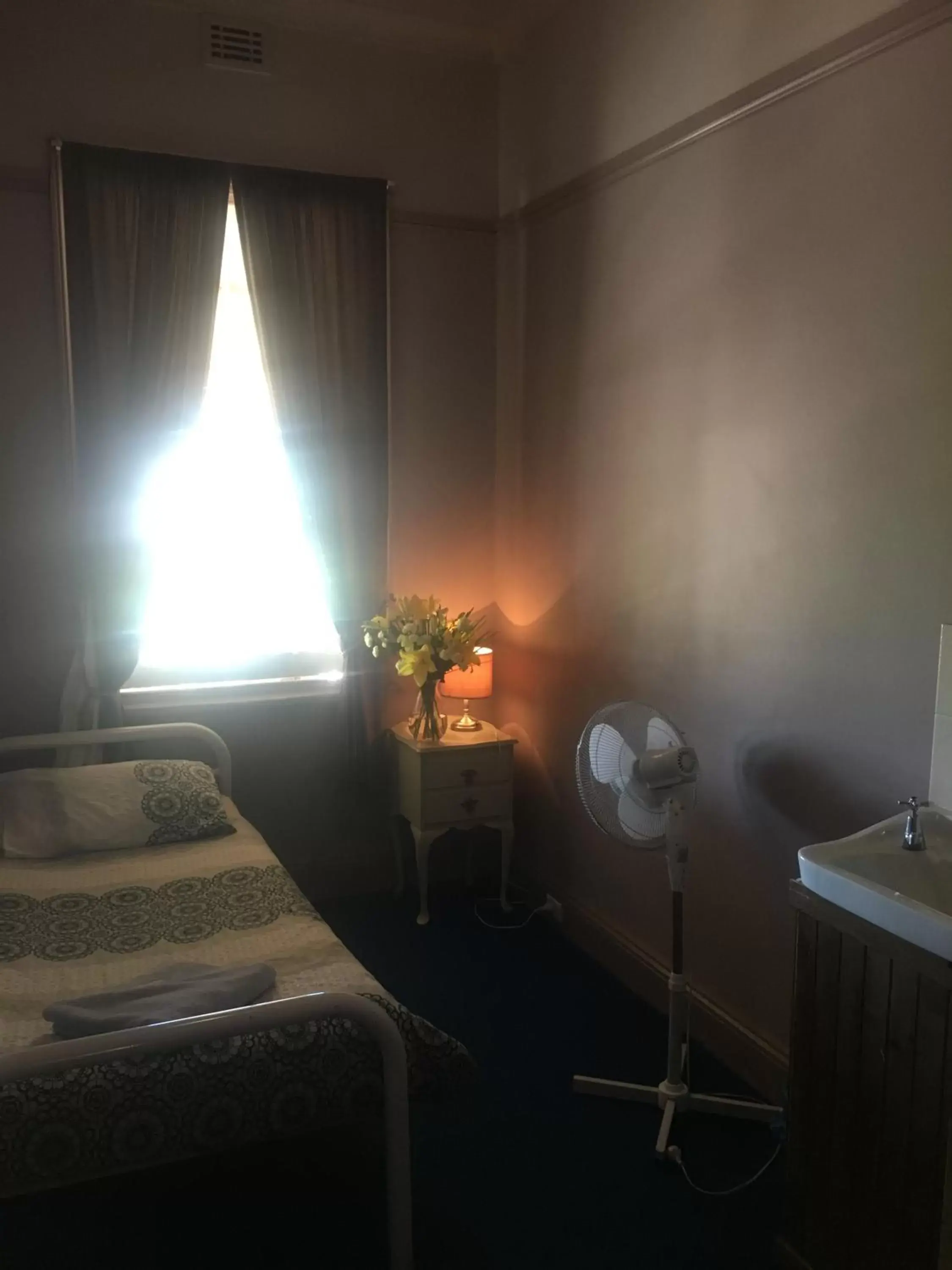 Single Room in Boorowa Hotel Single Room in Boorowa Hotel