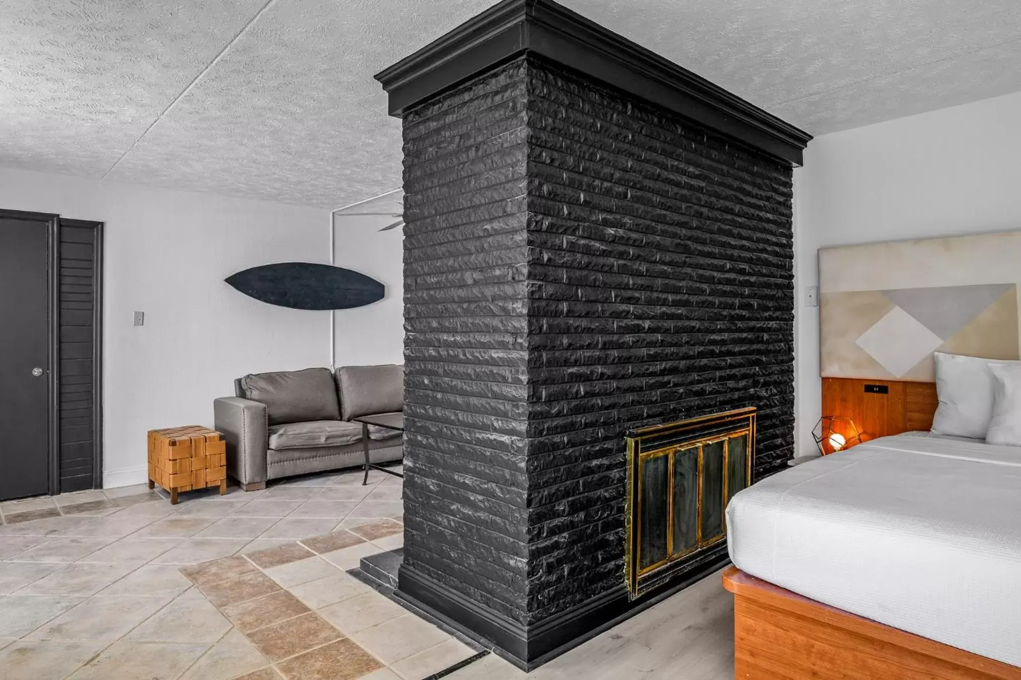 King Suite with Ocean View in The Beverley Beach House King Suite with Ocean View in The Beverley Beach House