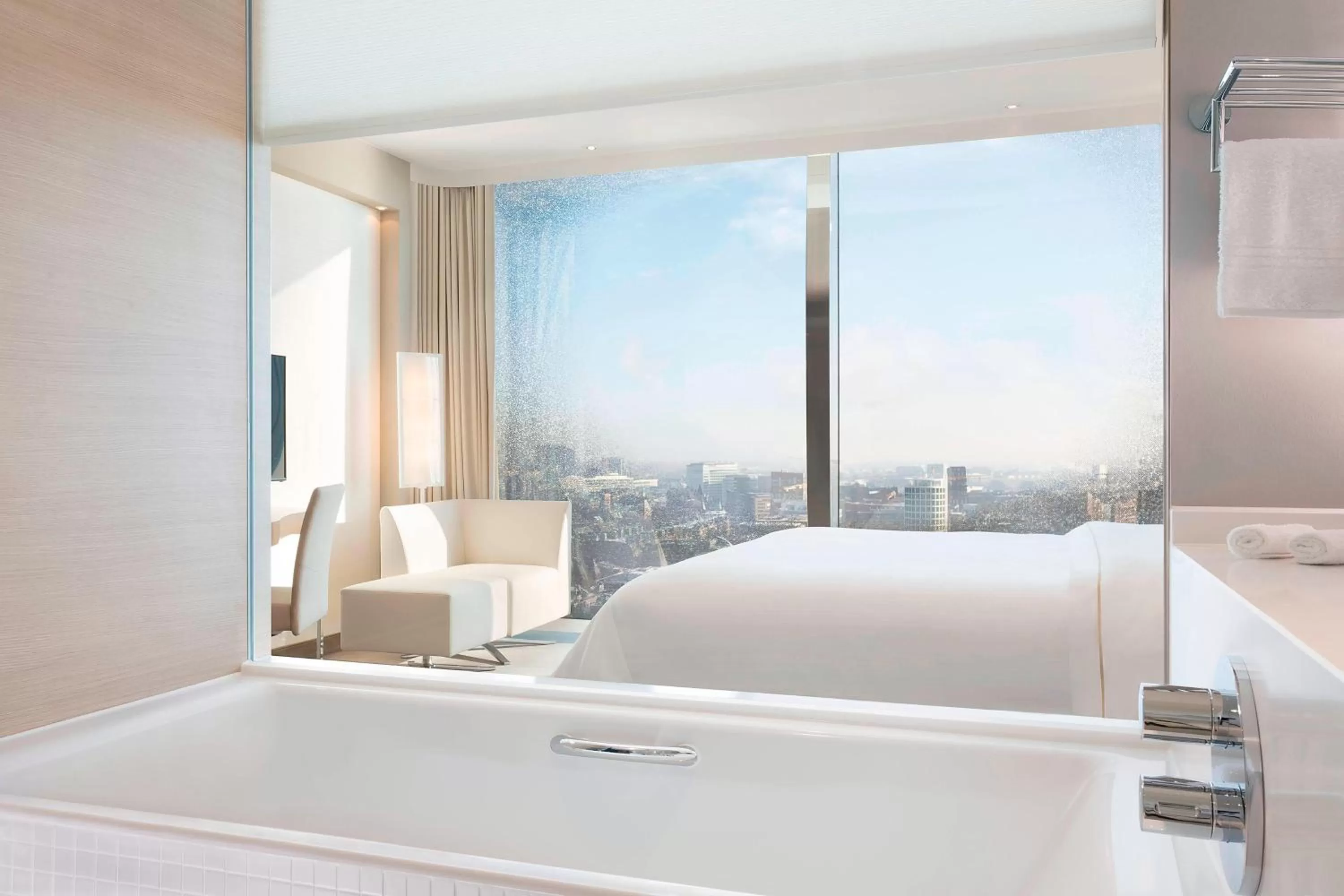 Bathroom, Bed in The Westin Hamburg Elbphilharmonie