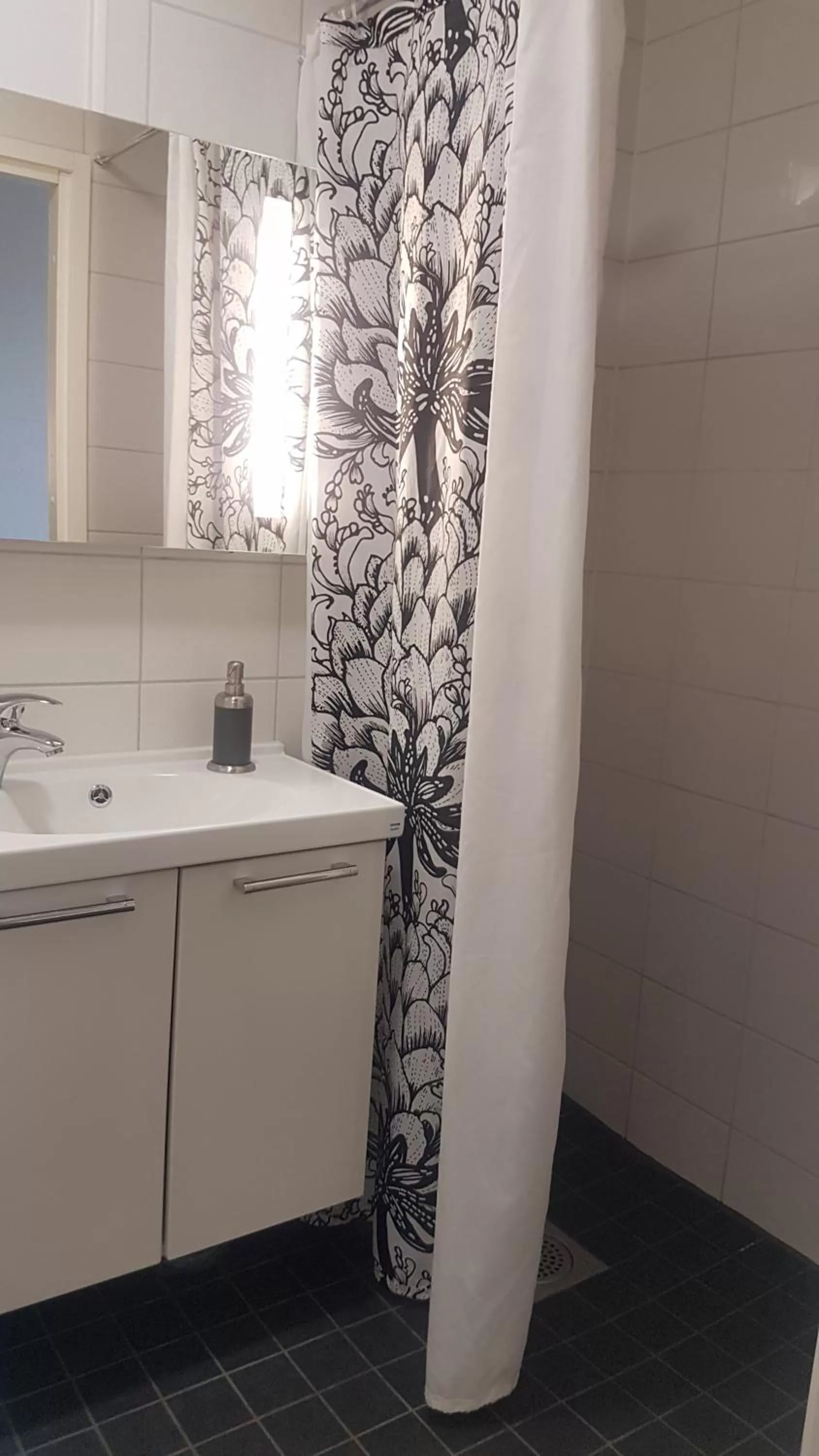 Bathroom in Hotelli Viikinhovi