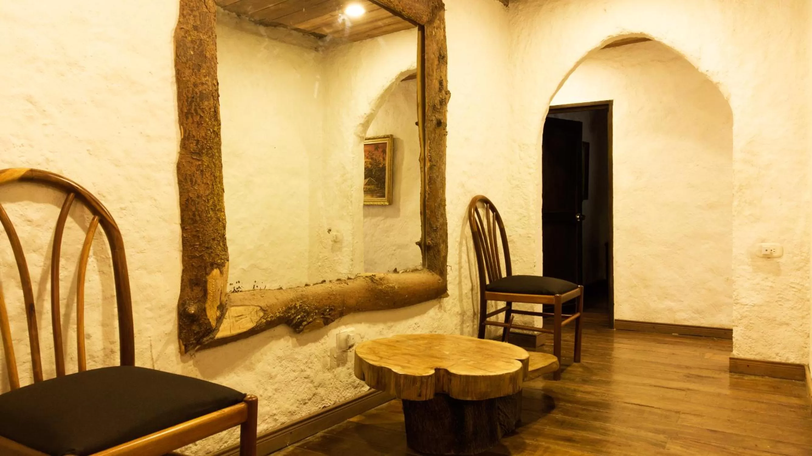 Communal lounge/ TV room, Seating Area in Finca Campestre La Adelita B&B