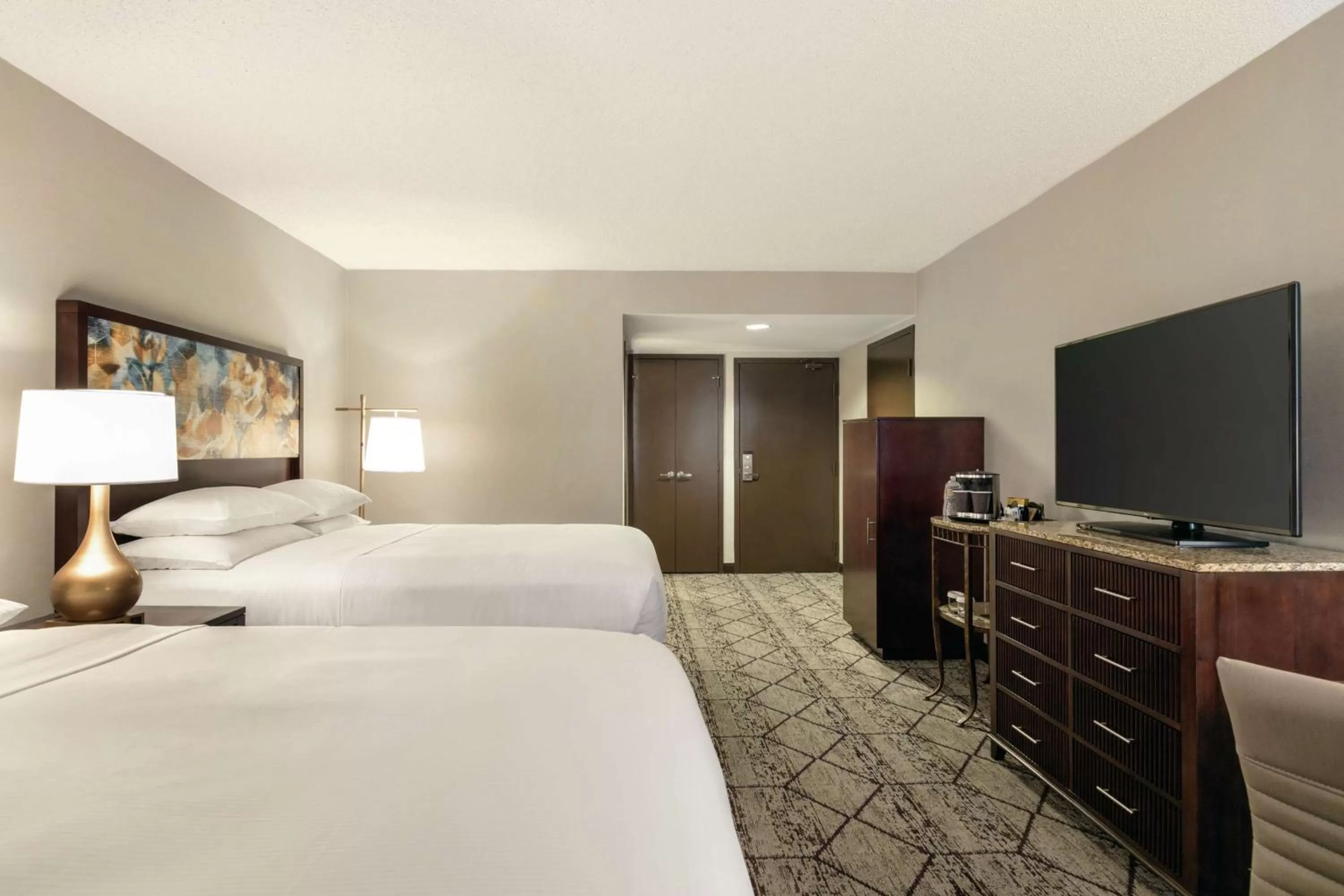 Bedroom, Bed in DoubleTree by Hilton Atlanta Northeast/Northlake