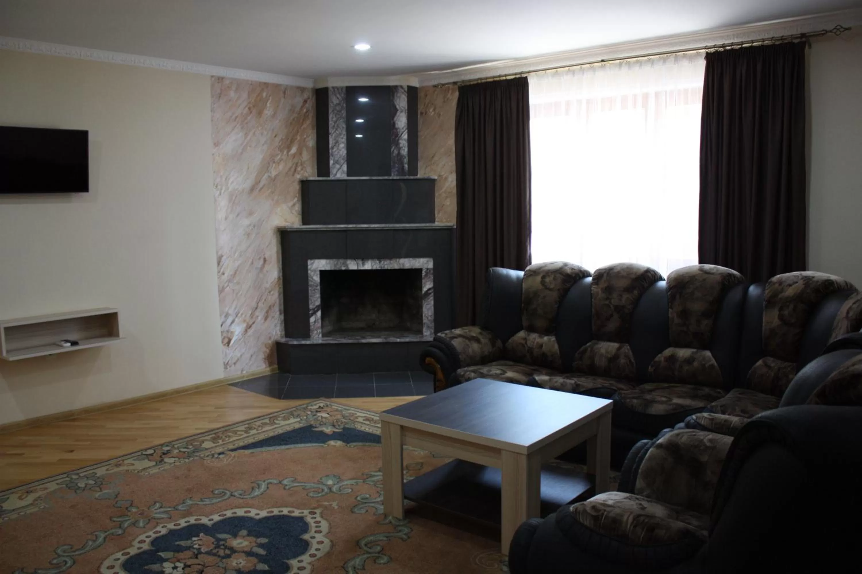 TV and multimedia, Seating Area in Paradise Hotel