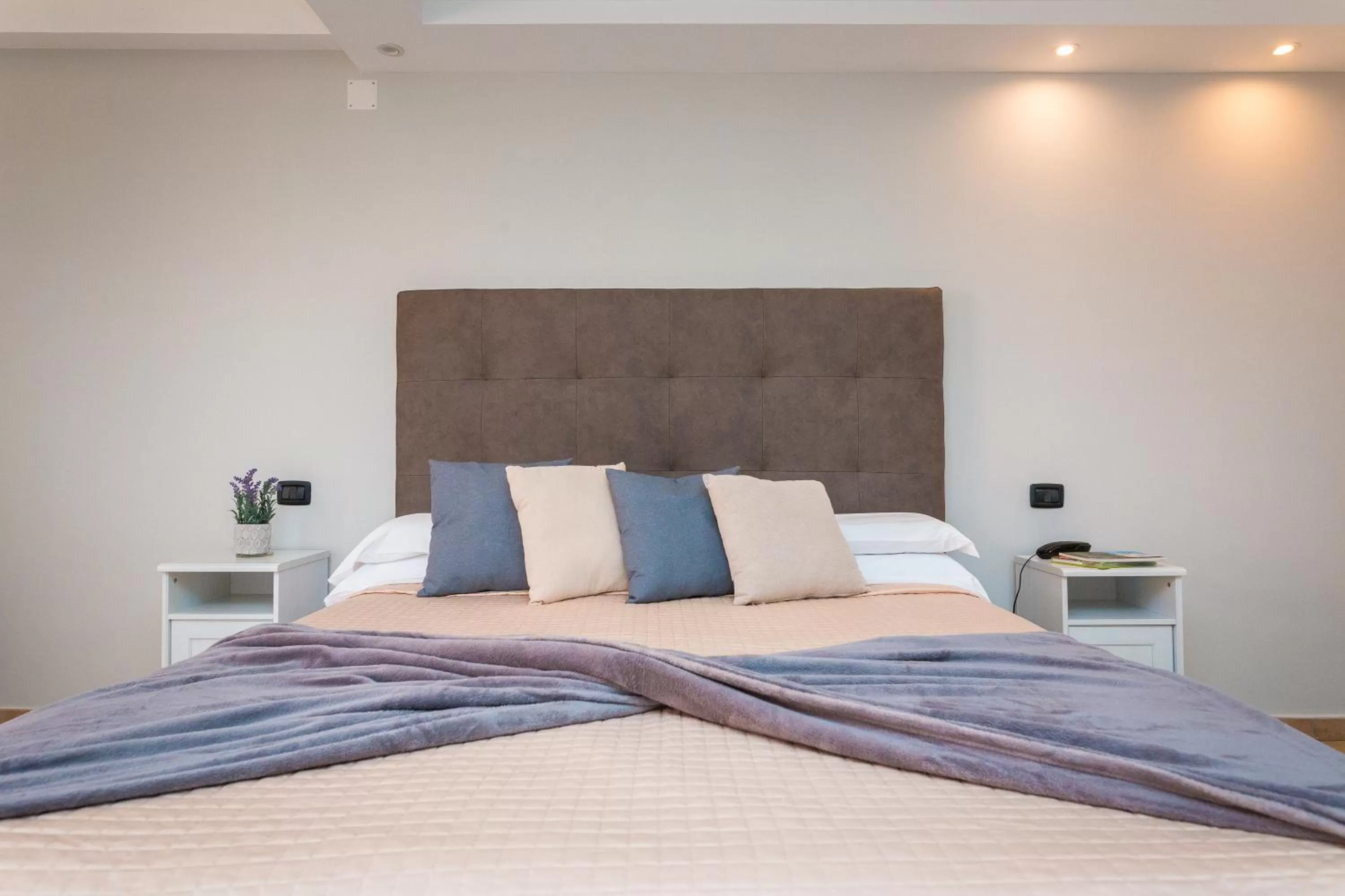 Bed in Hotel Rivoli Sorrento