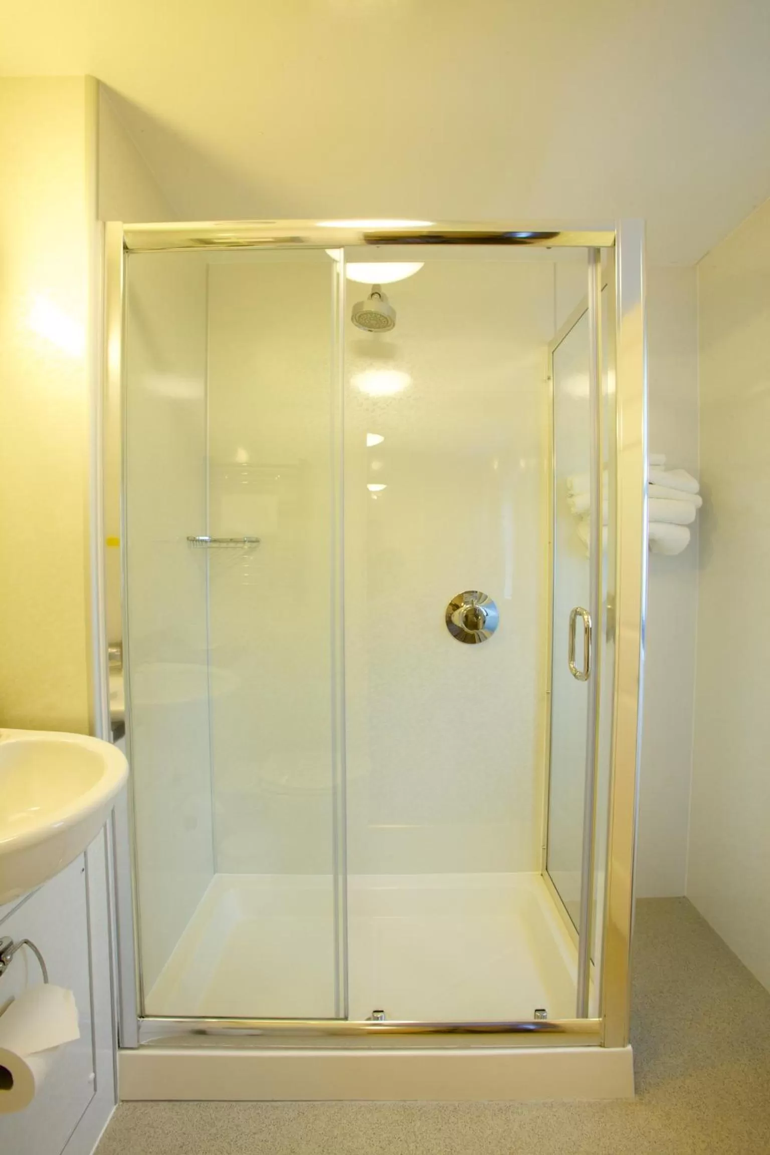Shower in Ayre Hotel & Ayre Apartments