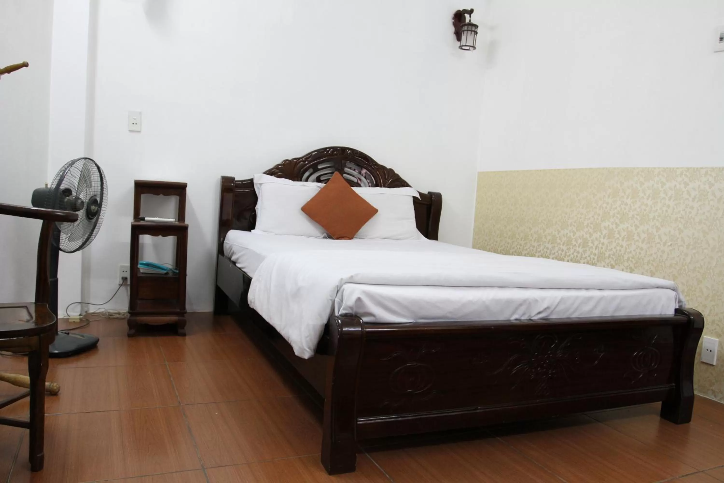 Bed in Hoang Cuong Hotel