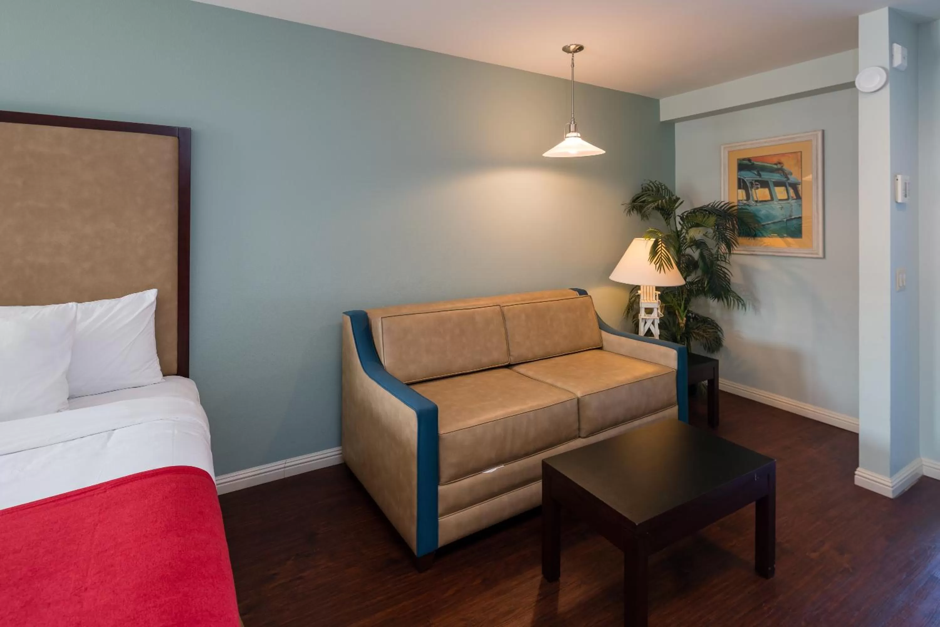 Bed in Morro Shores Inn And Suites