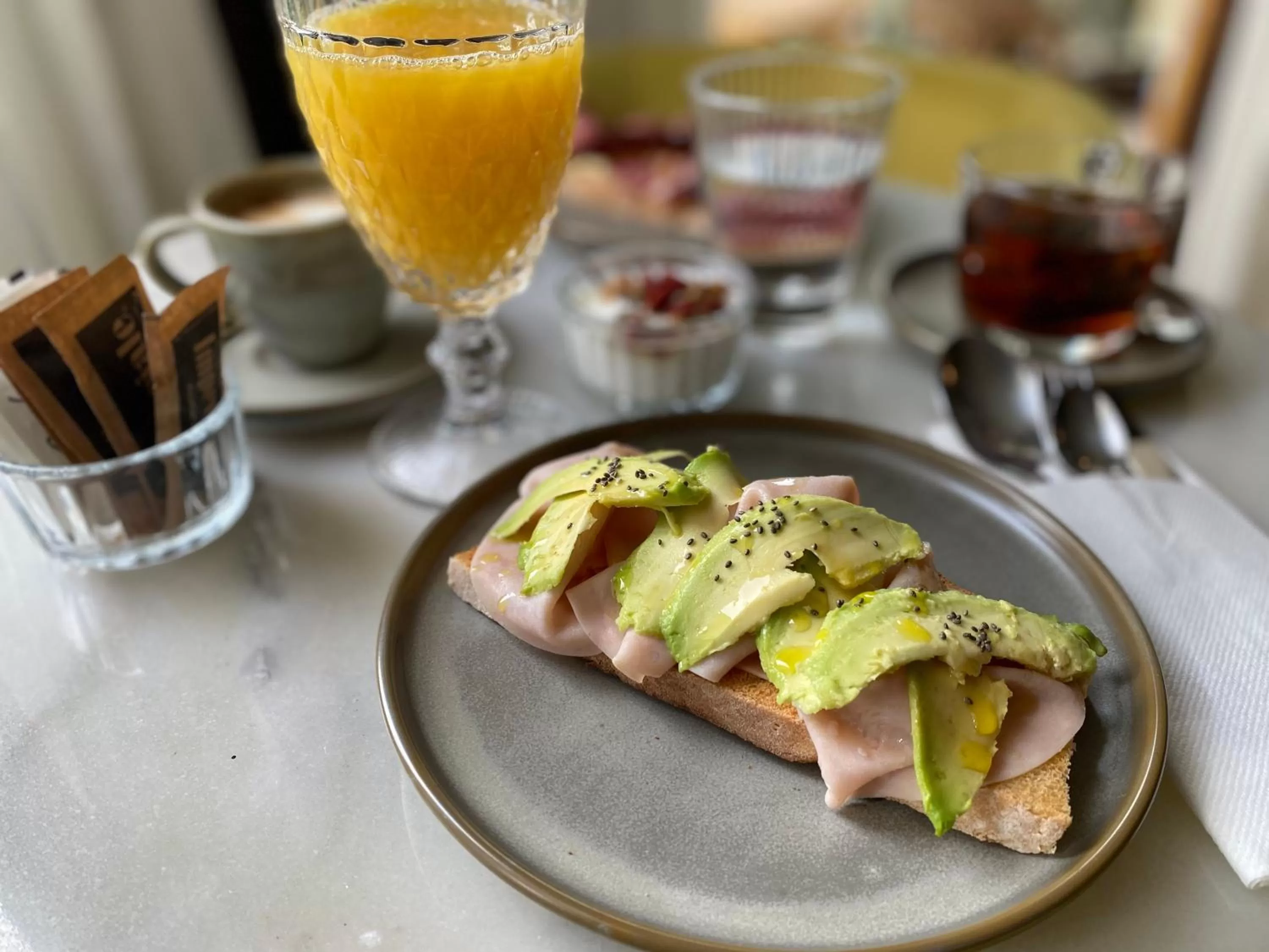 Food and drinks in CANDIL SUITE Realejo