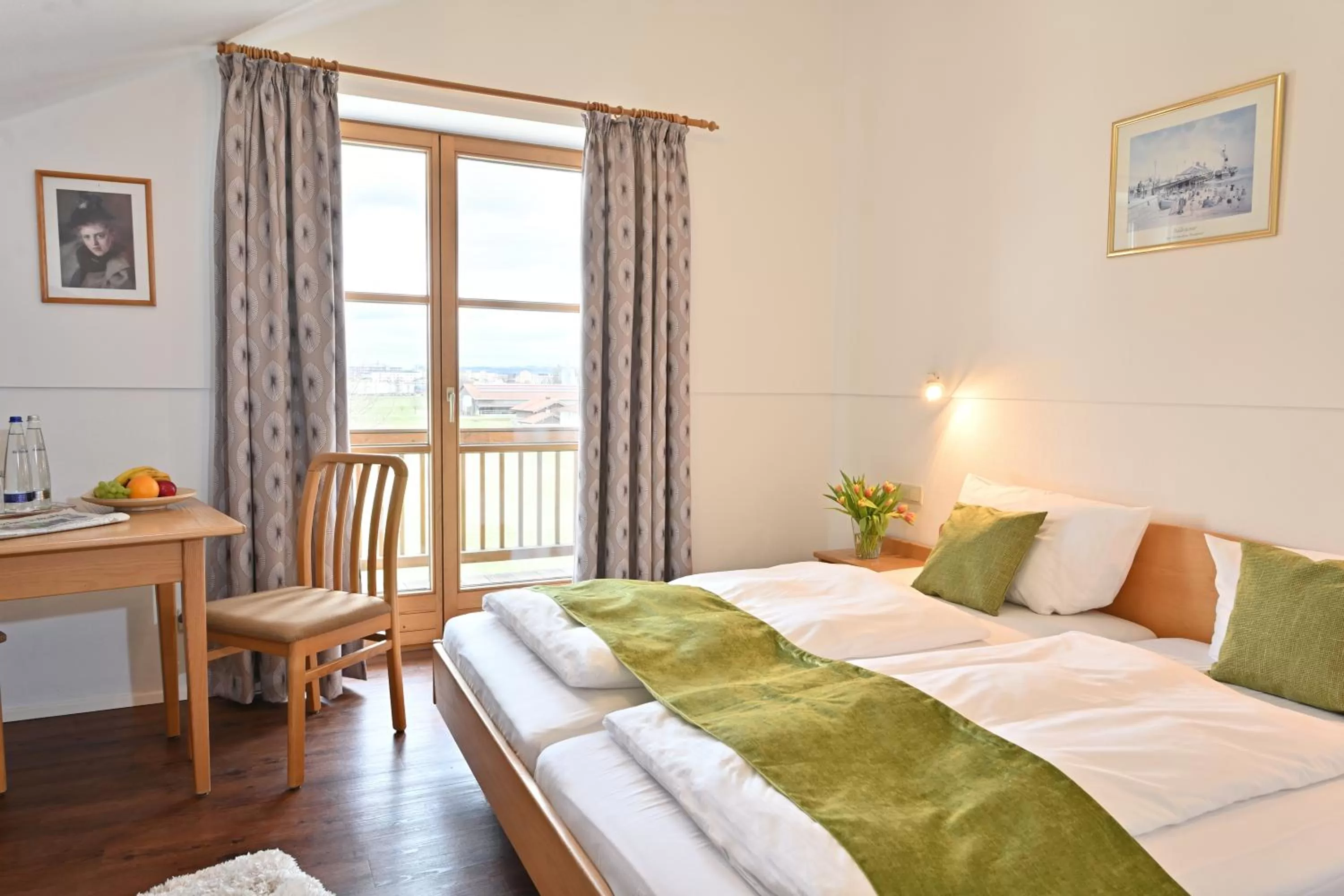 Staff in Gasthaus - Hotel Alt Fürstätt