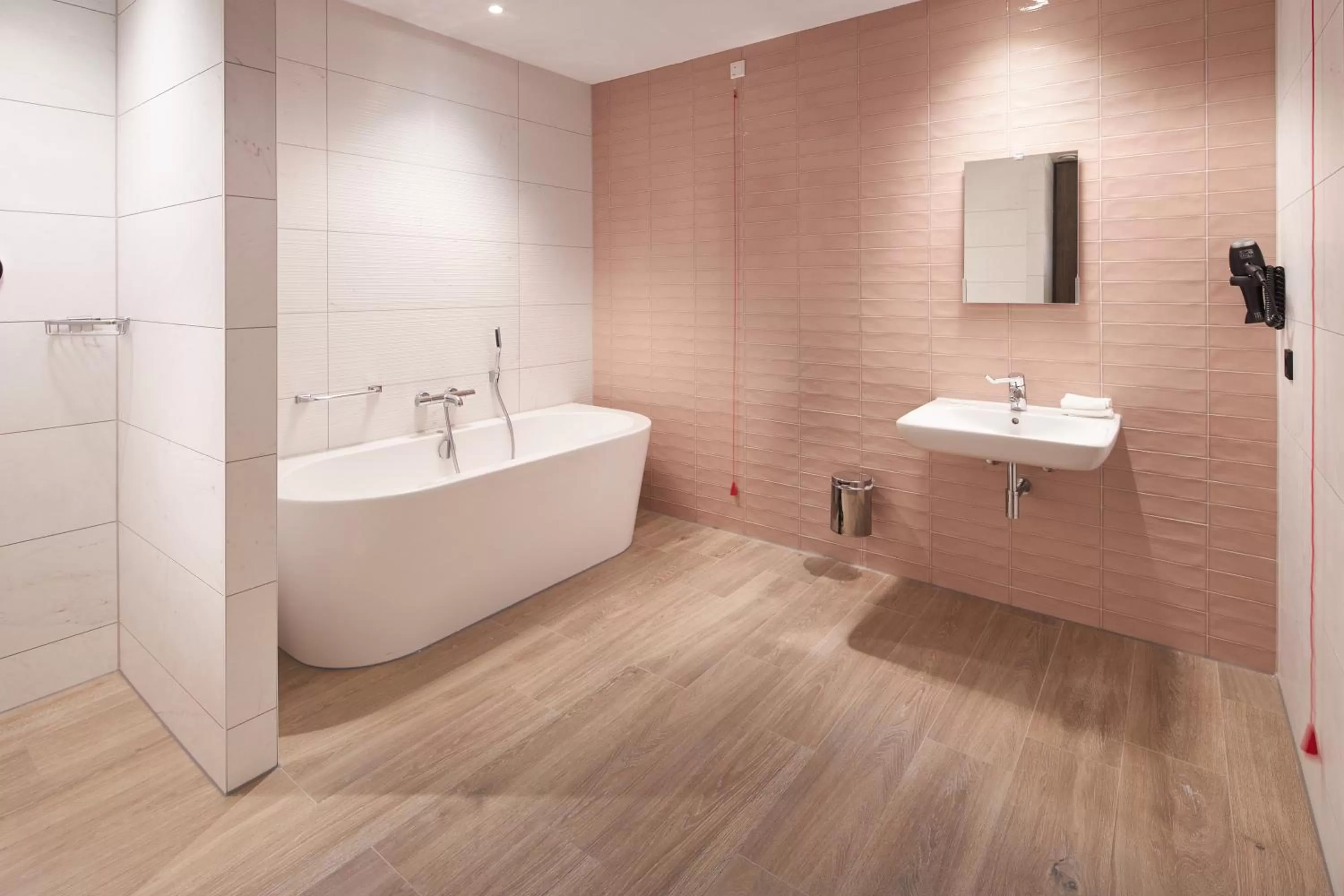 Bathroom in Van der Valk Hotel Haarlem