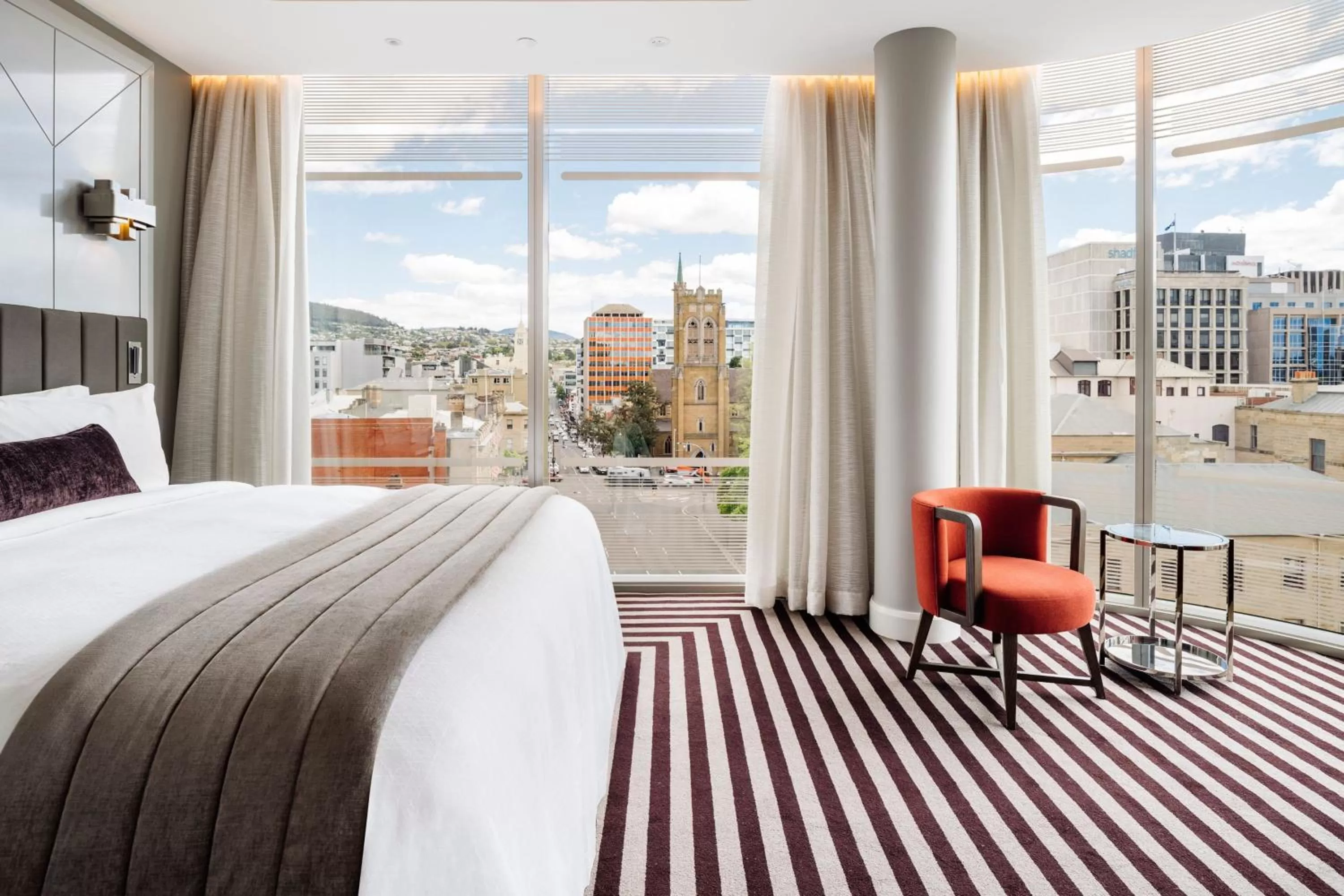 Photo of the whole room, Bed in The Tasman, a Luxury Collection Hotel, Hobart