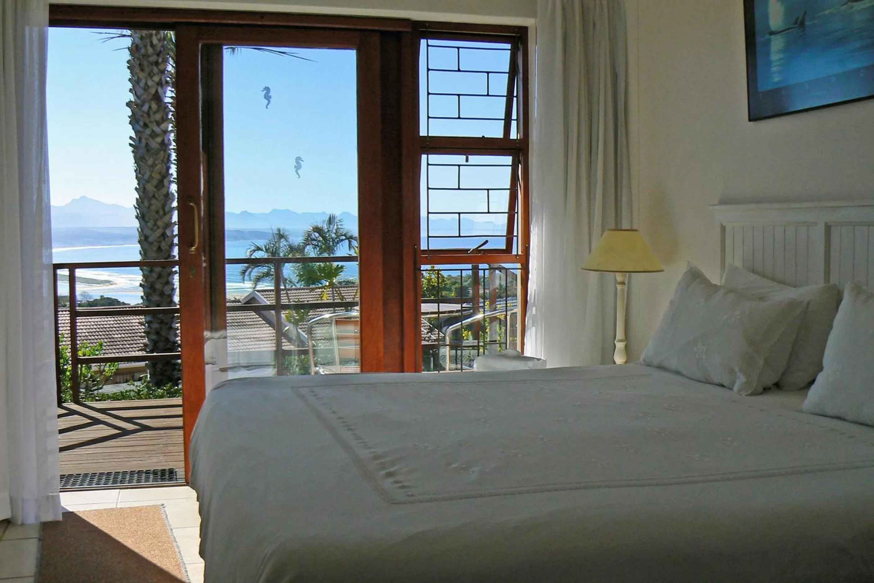 Day, Bed in Panoramic Blue B&B