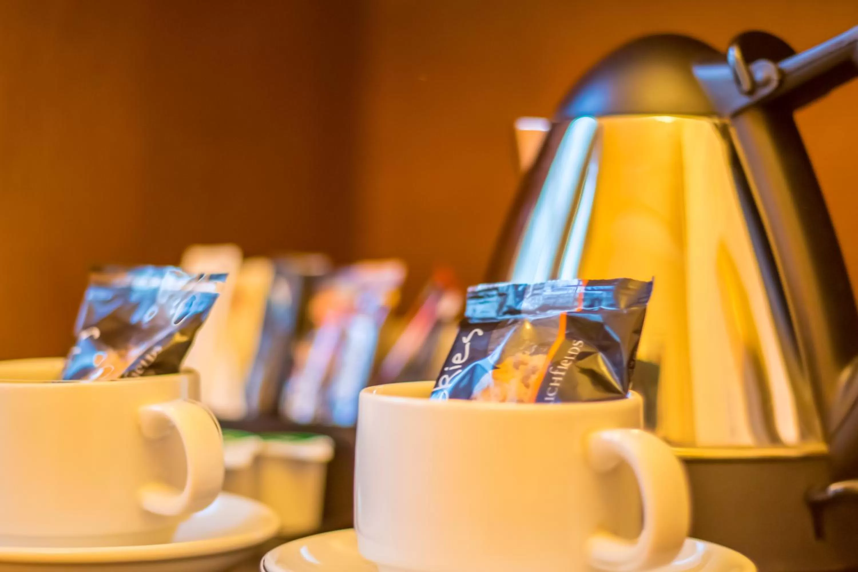 Coffee/tea facilities in A Park View Hotel